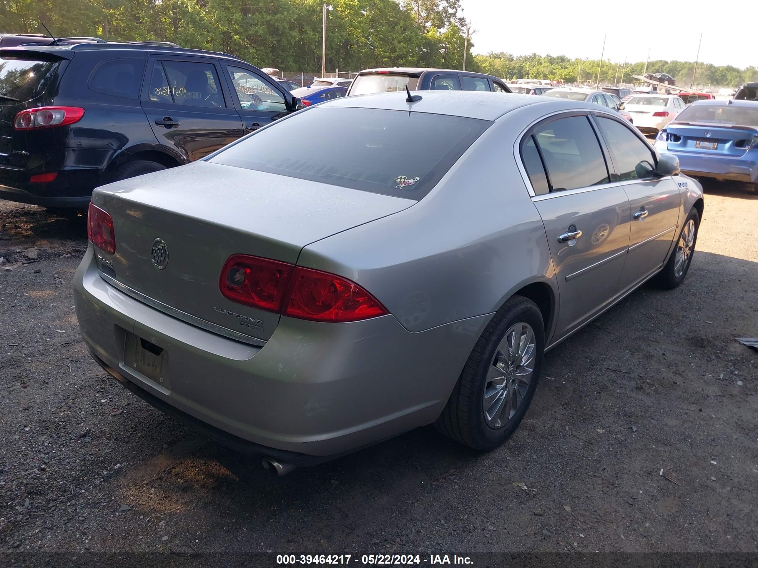 Photo 3 VIN: 1G4HD57238U186371 - BUICK LUCERNE 