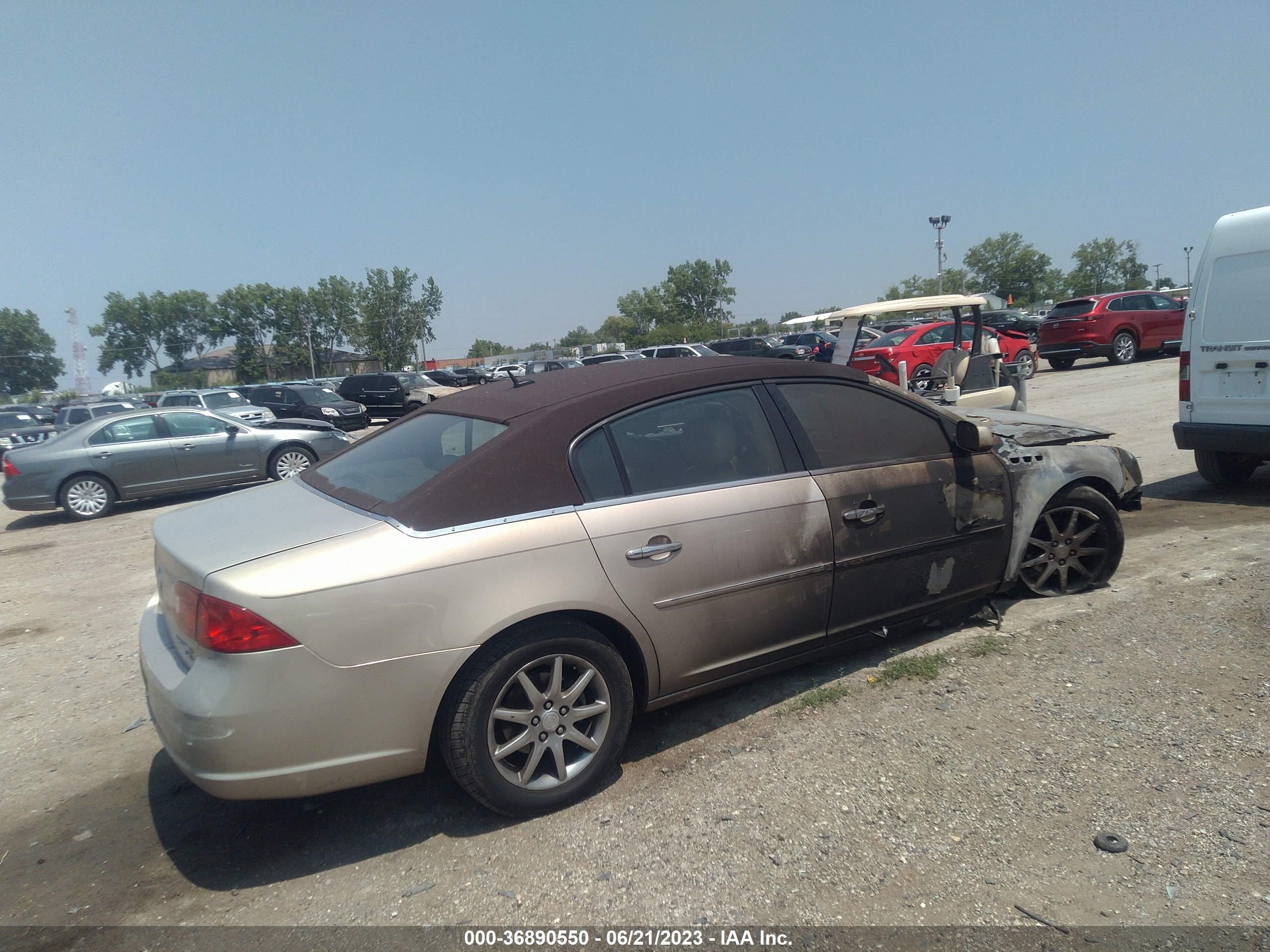 Photo 3 VIN: 1G4HD57247U127649 - BUICK LUCERNE 