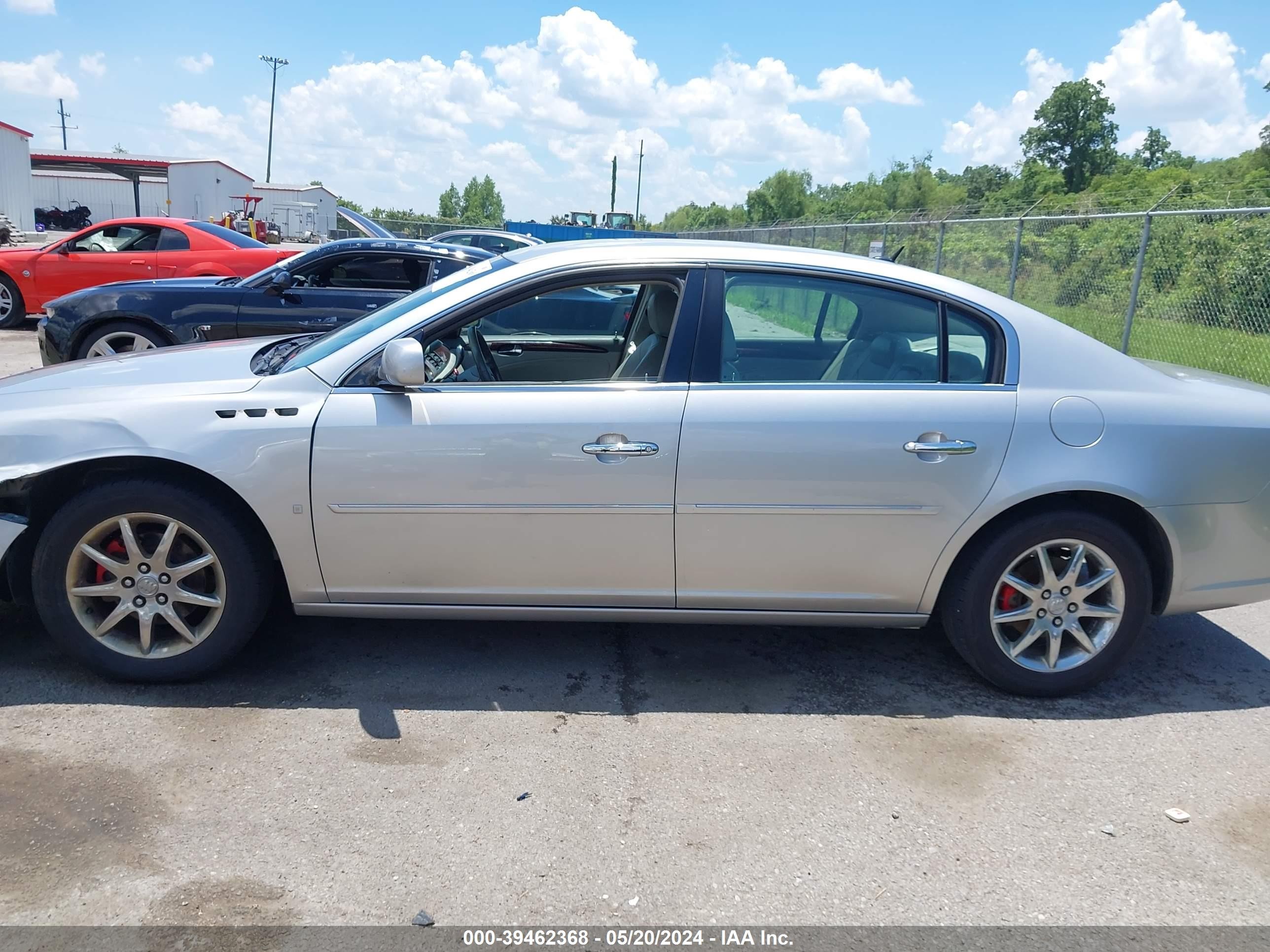 Photo 13 VIN: 1G4HD57247U140644 - BUICK LUCERNE 