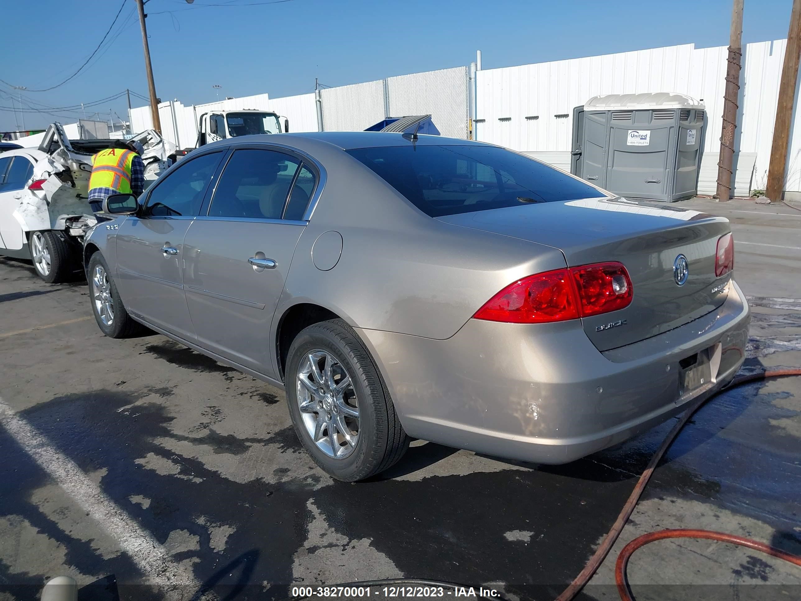 Photo 2 VIN: 1G4HD57247U159971 - BUICK LUCERNE 