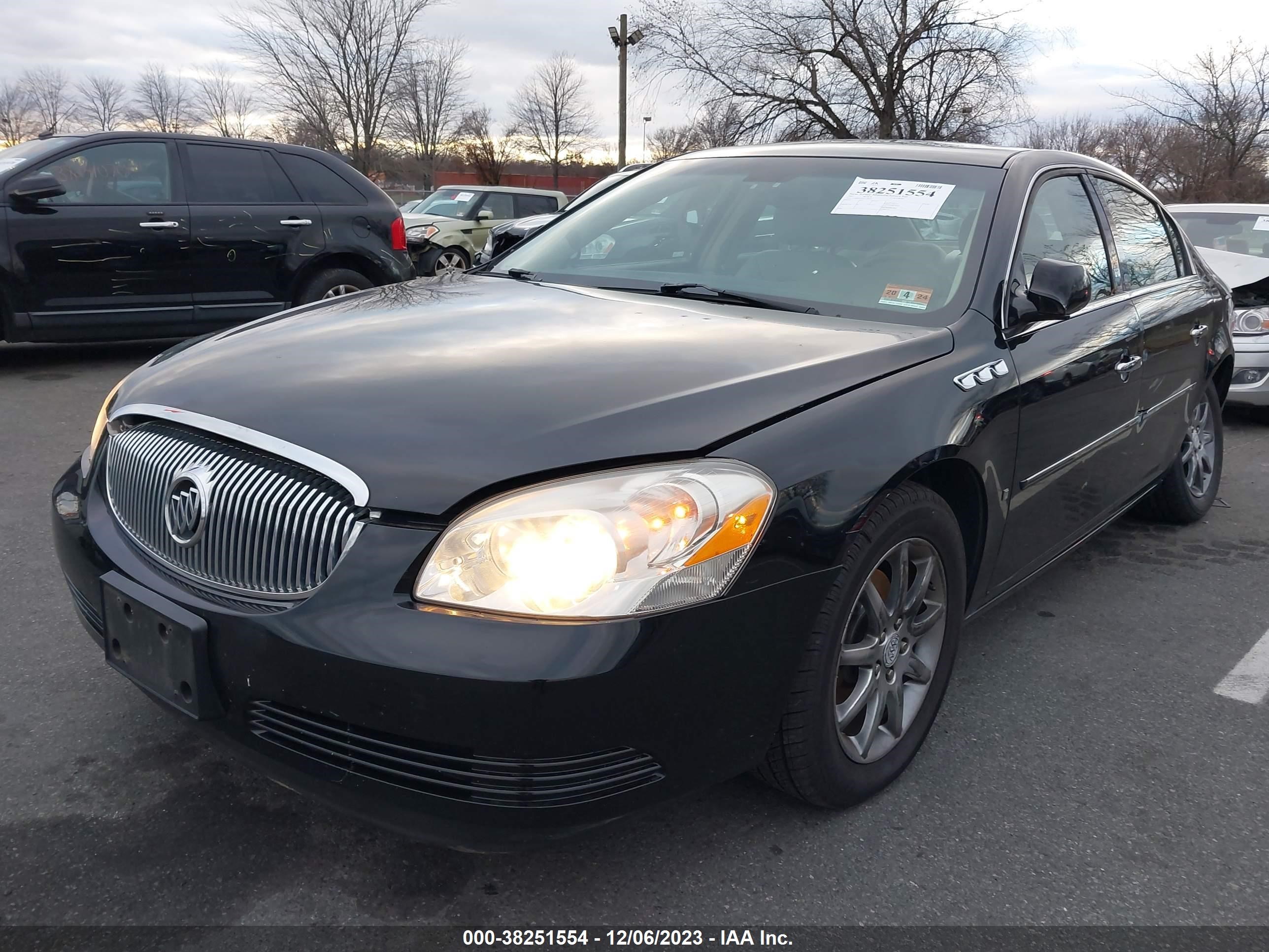 Photo 1 VIN: 1G4HD57247U168346 - BUICK LUCERNE 