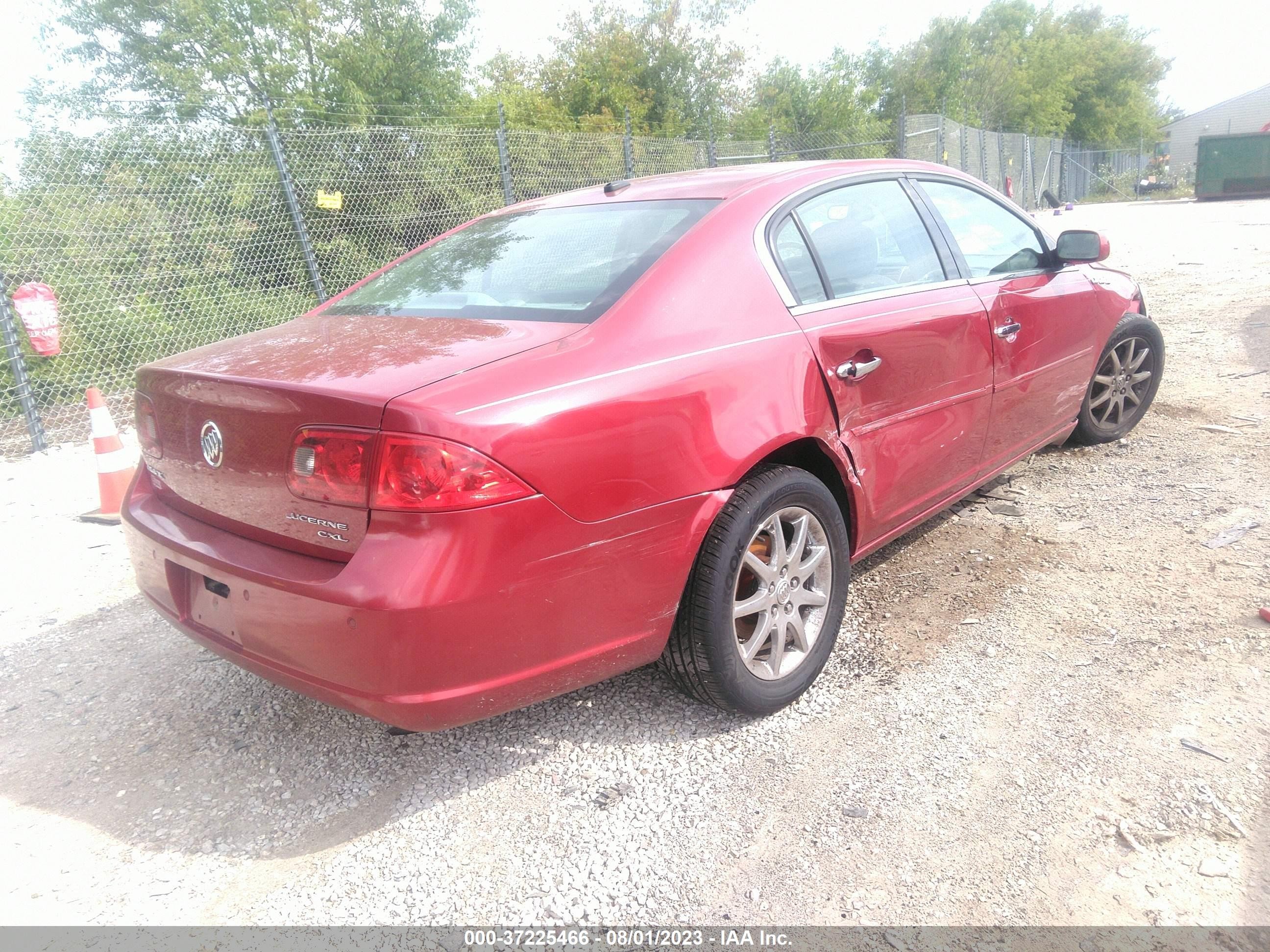 Photo 3 VIN: 1G4HD57247U173112 - BUICK LUCERNE 