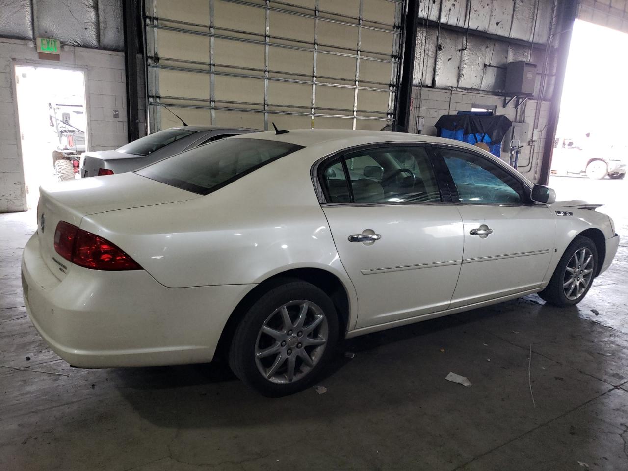 Photo 2 VIN: 1G4HD57248U136546 - BUICK LUCERNE 