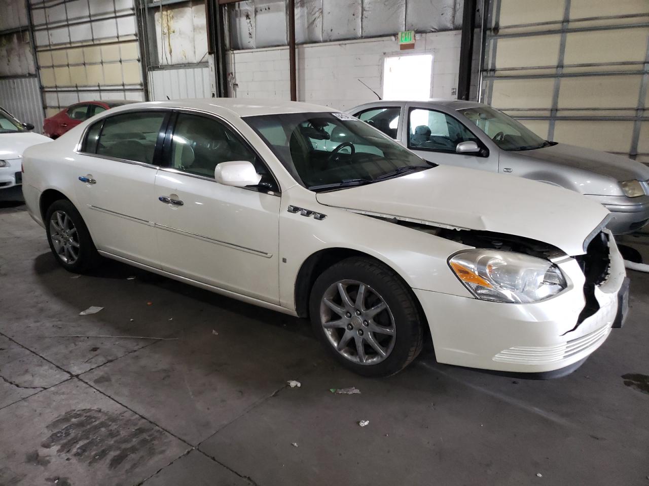 Photo 3 VIN: 1G4HD57248U136546 - BUICK LUCERNE 