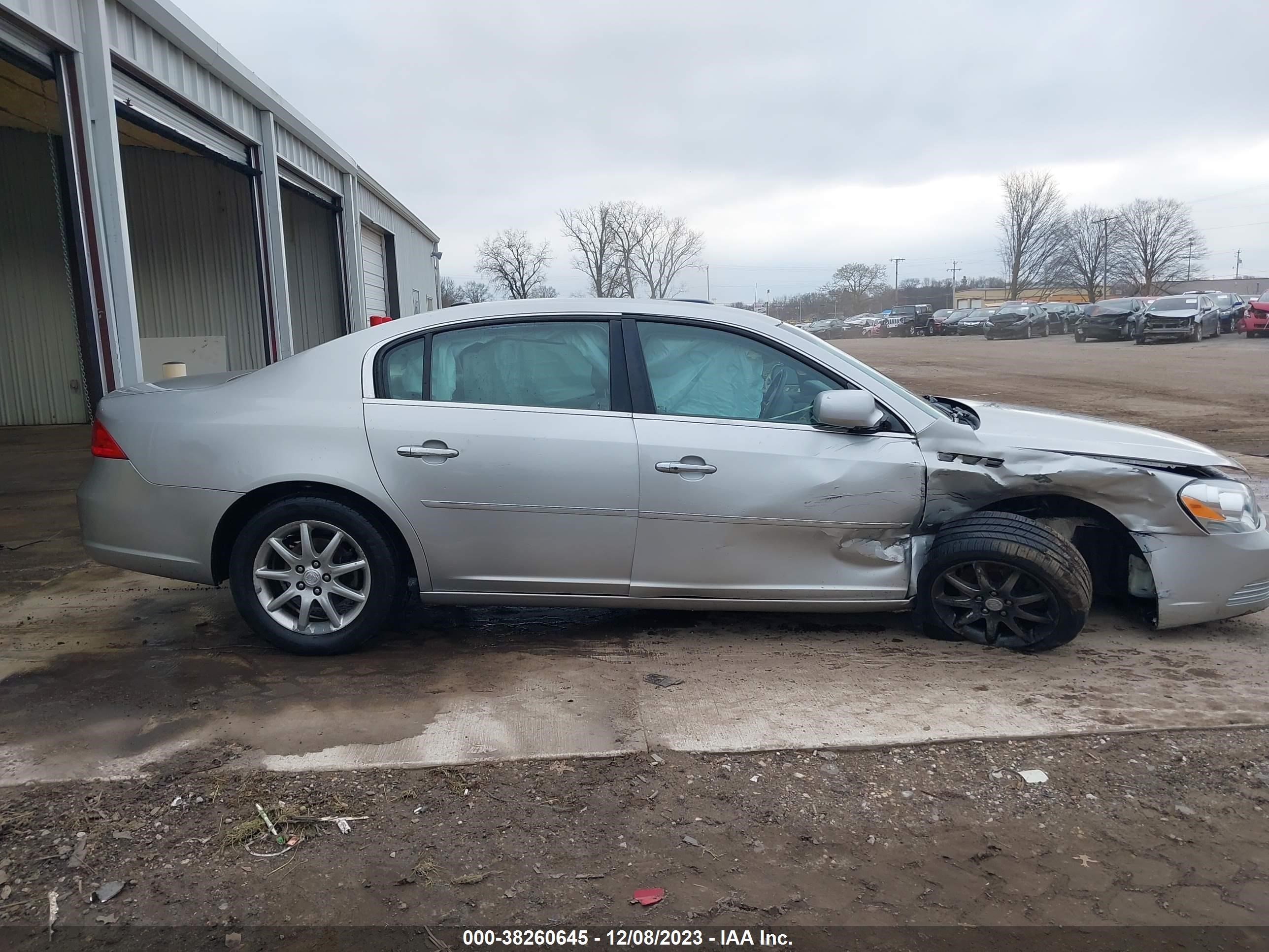 Photo 12 VIN: 1G4HD57257U116076 - BUICK LUCERNE 