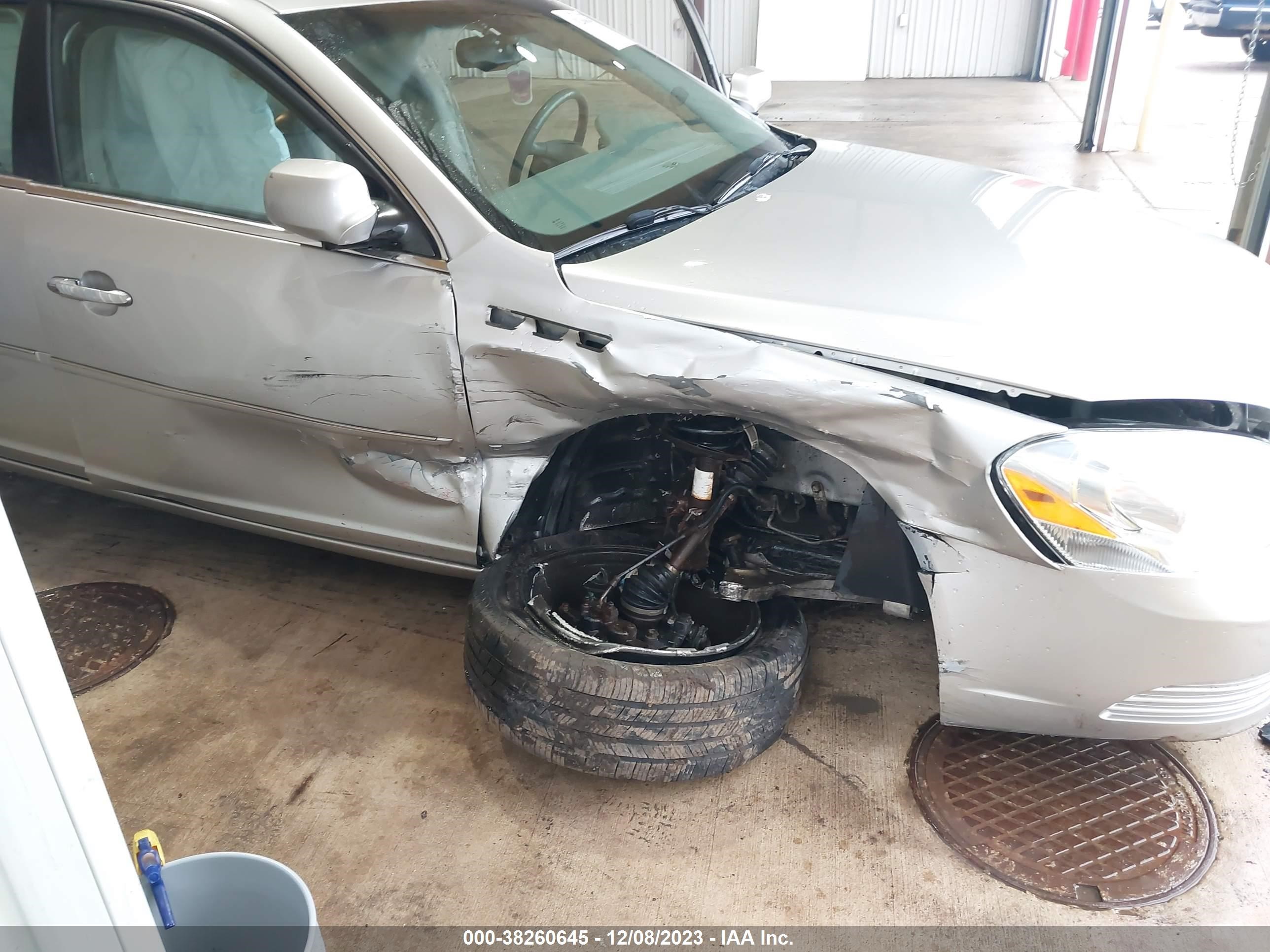 Photo 5 VIN: 1G4HD57257U116076 - BUICK LUCERNE 