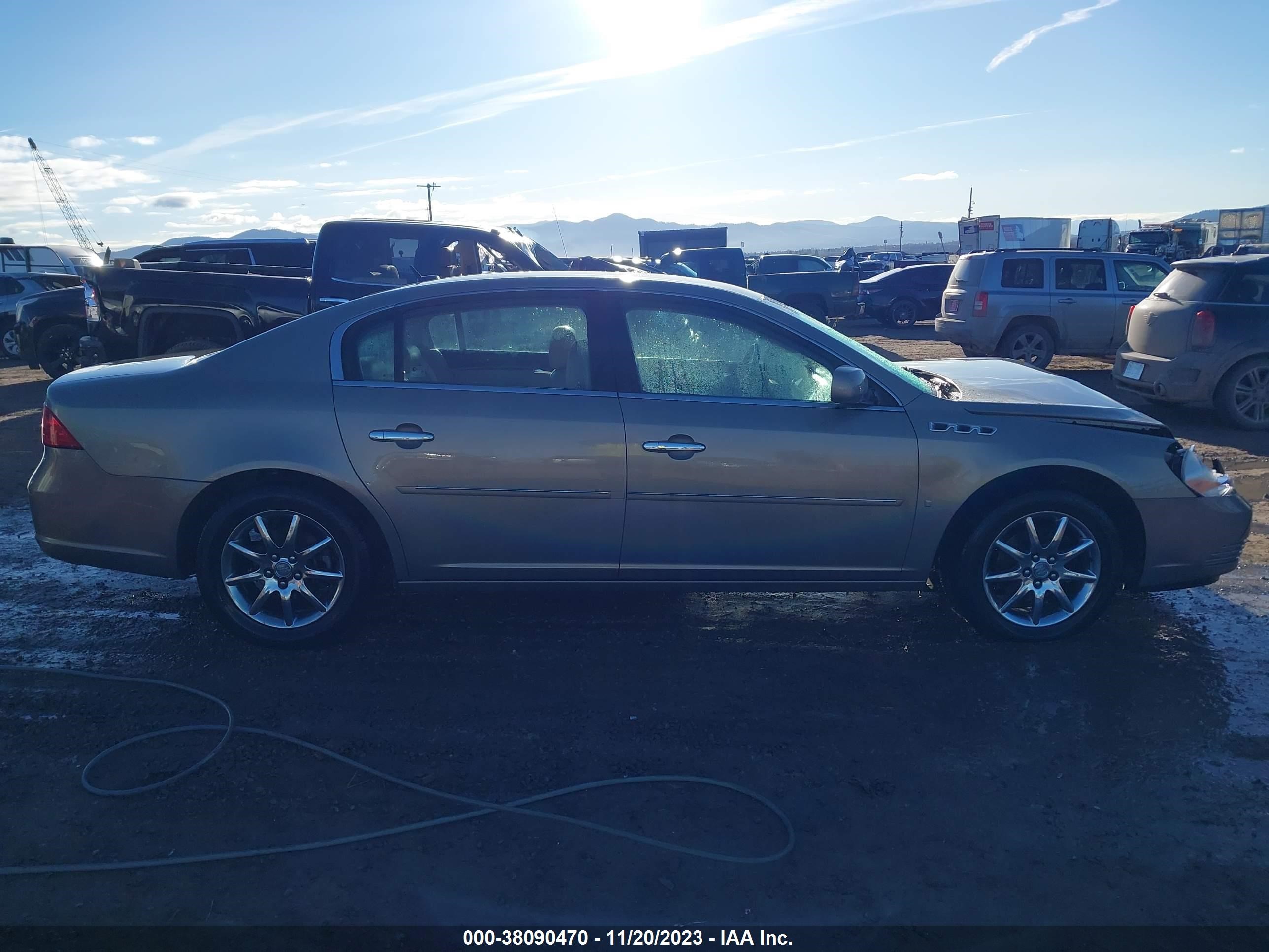 Photo 12 VIN: 1G4HD57257U157369 - BUICK LUCERNE 