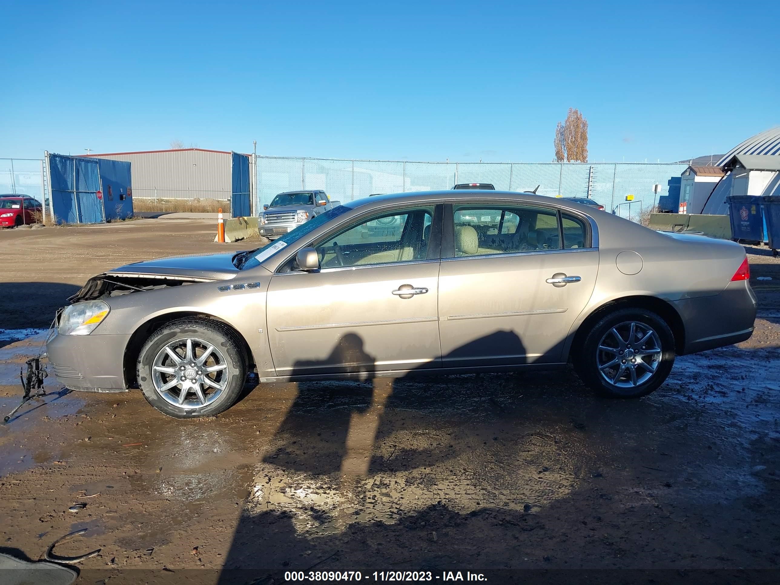 Photo 13 VIN: 1G4HD57257U157369 - BUICK LUCERNE 