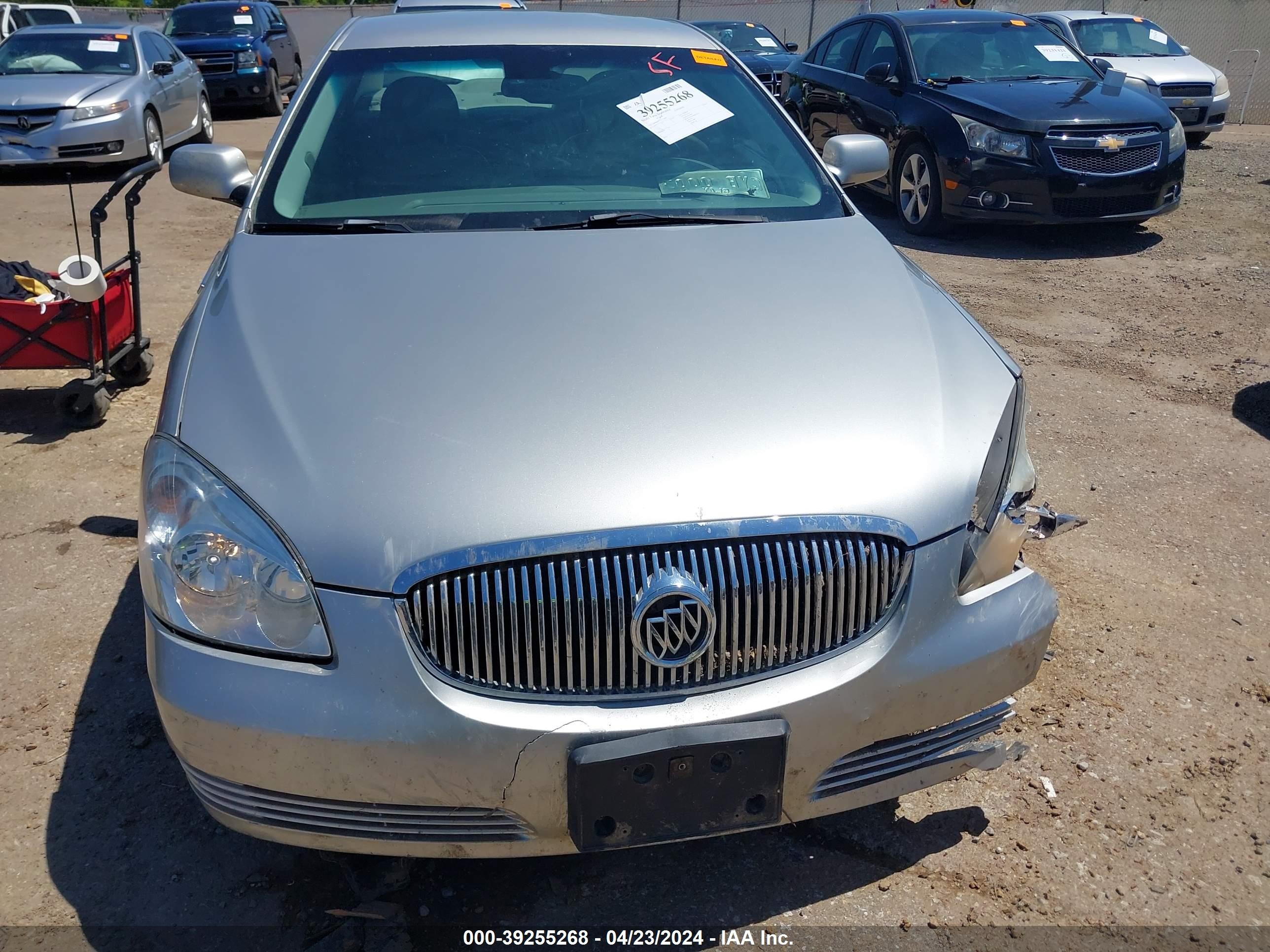 Photo 11 VIN: 1G4HD57257U173829 - BUICK LUCERNE 