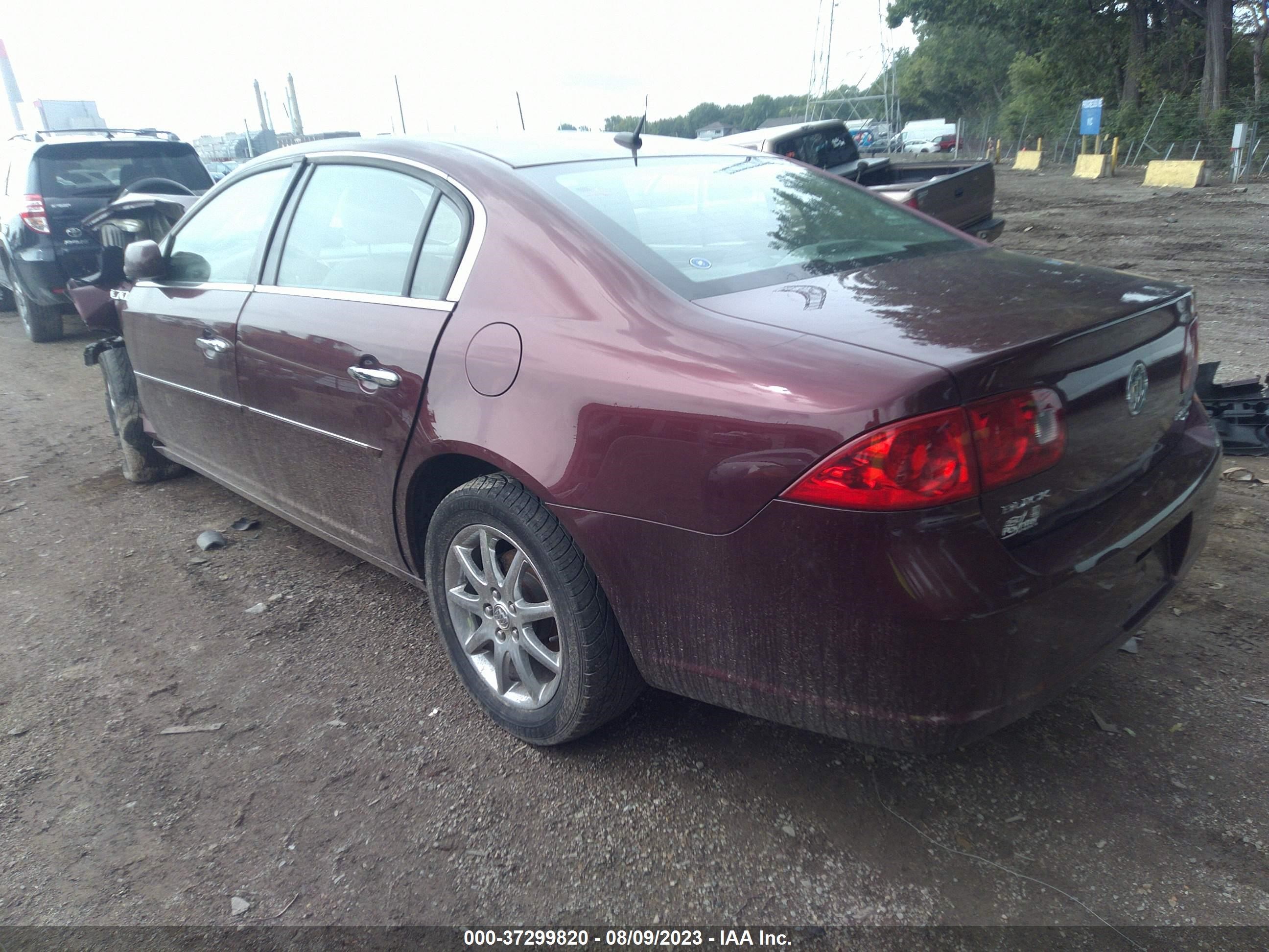 Photo 2 VIN: 1G4HD57267U122405 - BUICK LUCERNE 