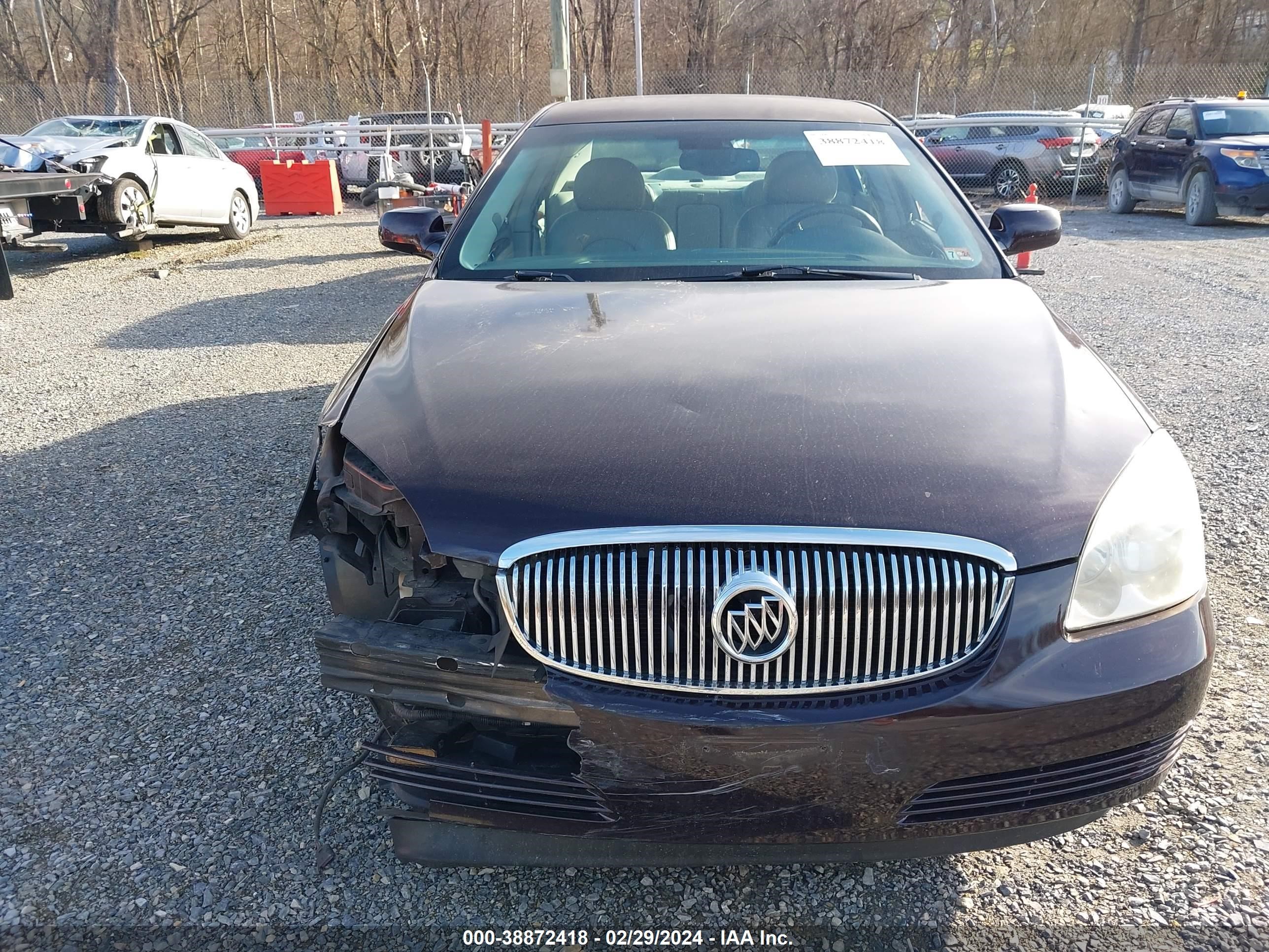 Photo 11 VIN: 1G4HD57268U105640 - BUICK LUCERNE 