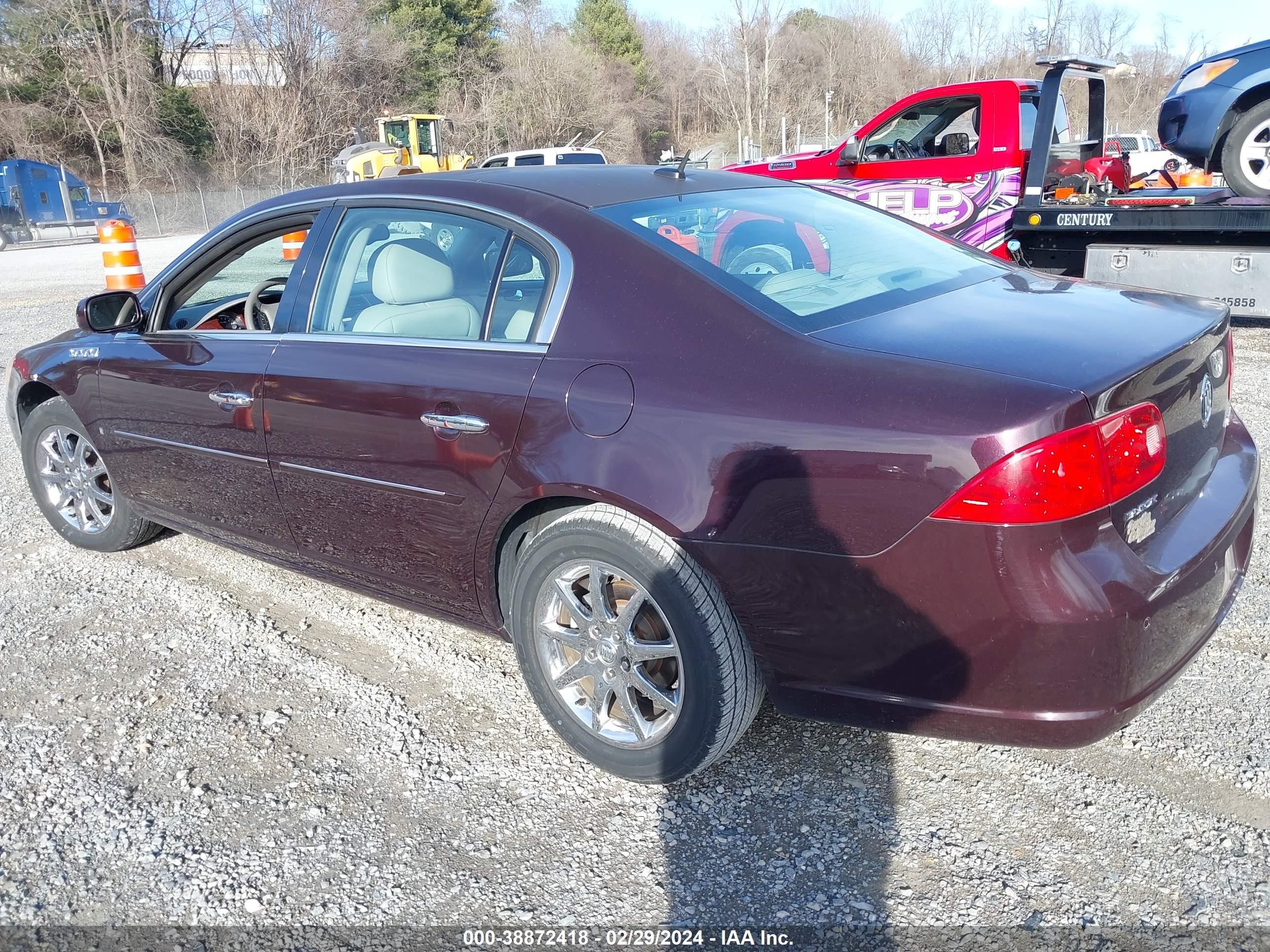 Photo 2 VIN: 1G4HD57268U105640 - BUICK LUCERNE 