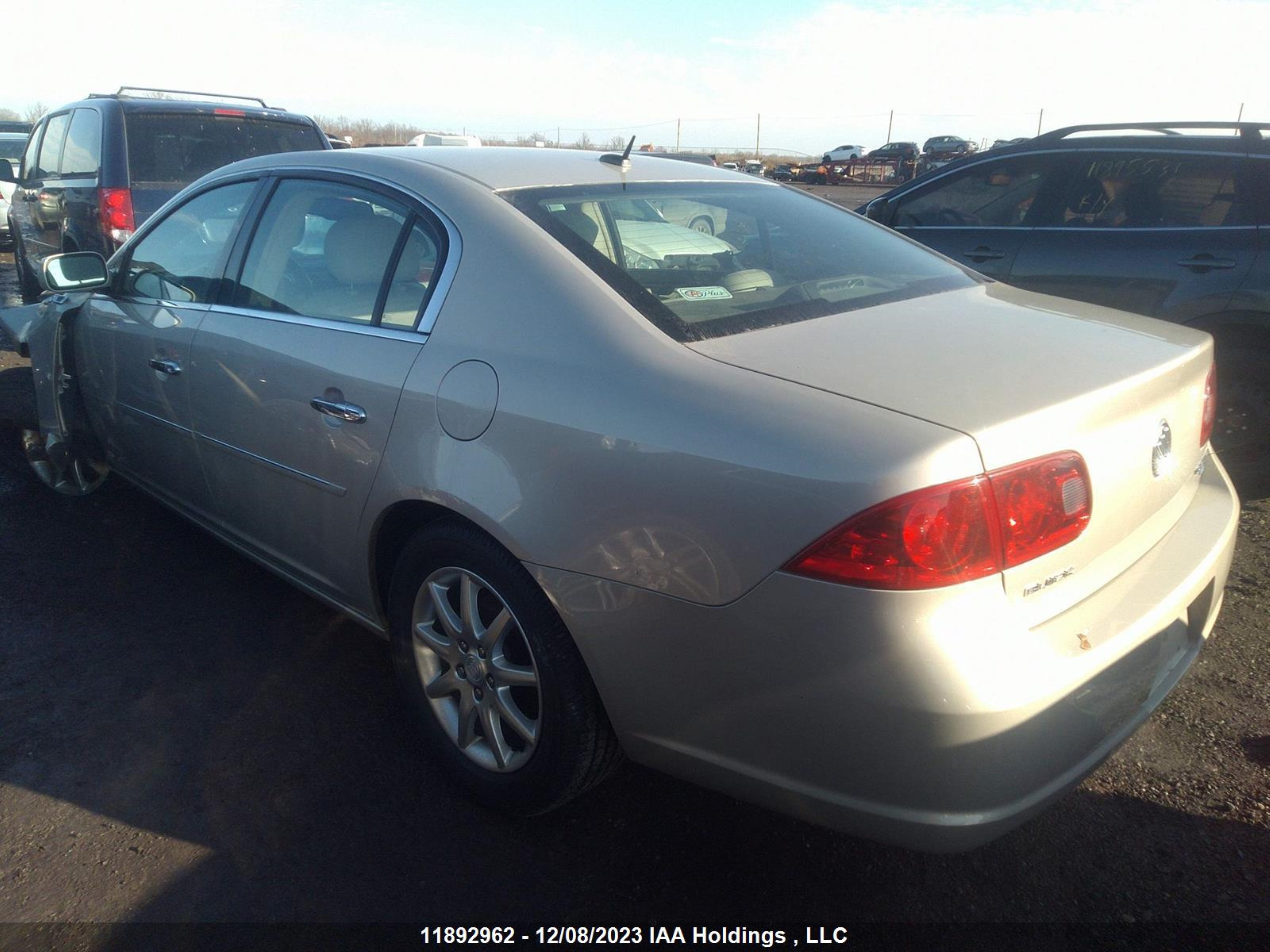 Photo 2 VIN: 1G4HD57278U115982 - BUICK LUCERNE 