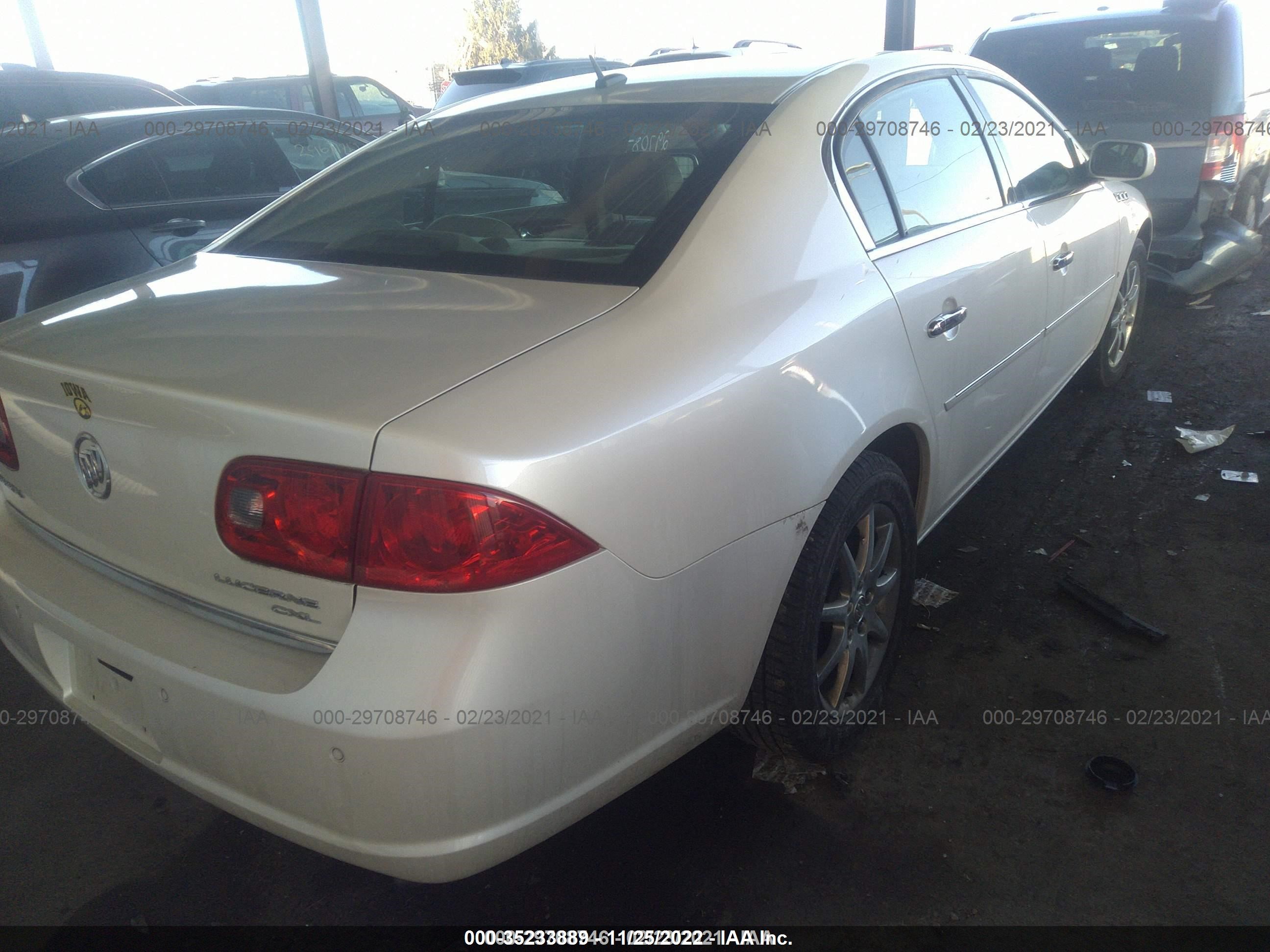 Photo 3 VIN: 1G4HD57278U153020 - BUICK LUCERNE 