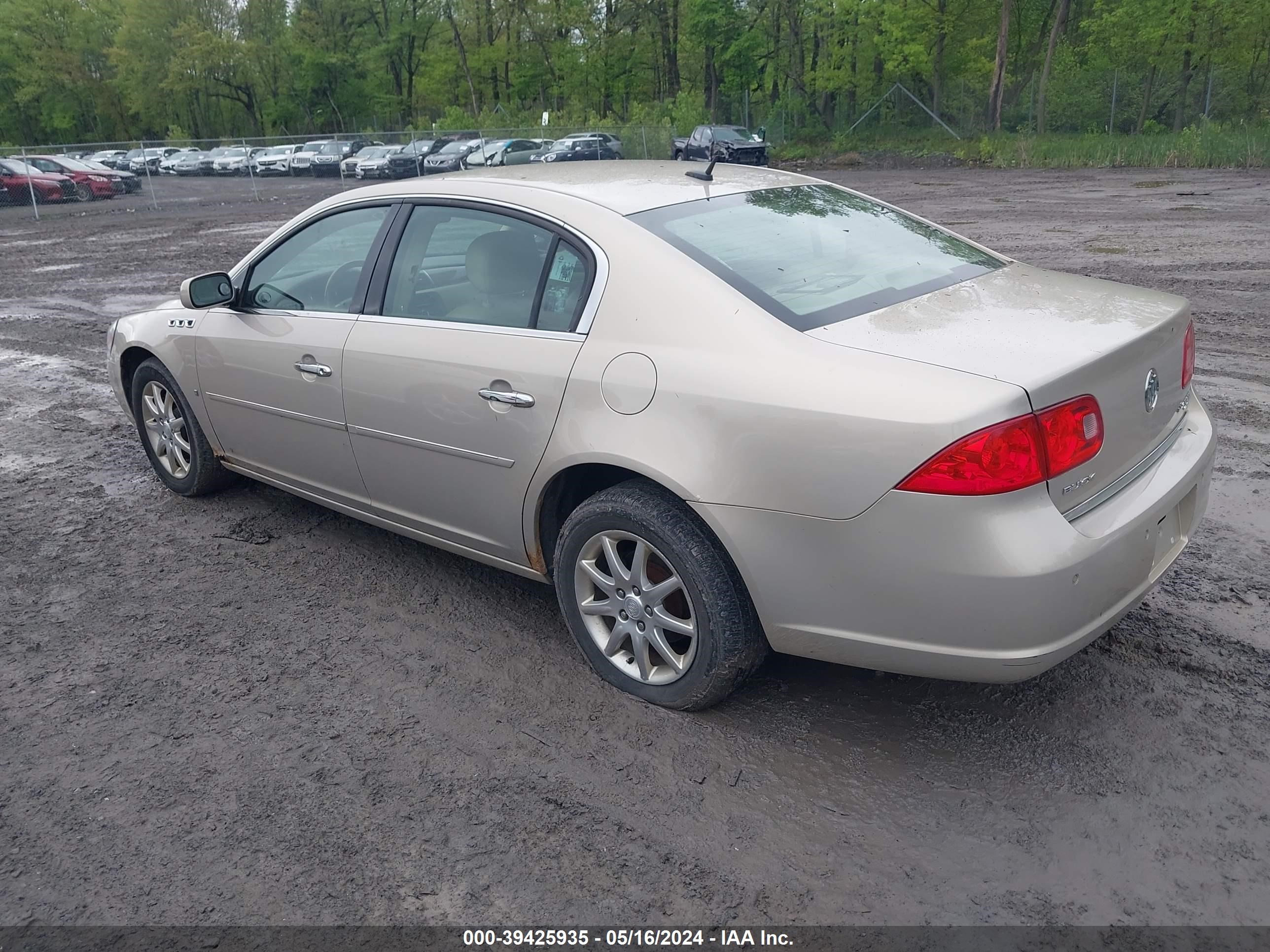 Photo 2 VIN: 1G4HD57278U195011 - BUICK LUCERNE 