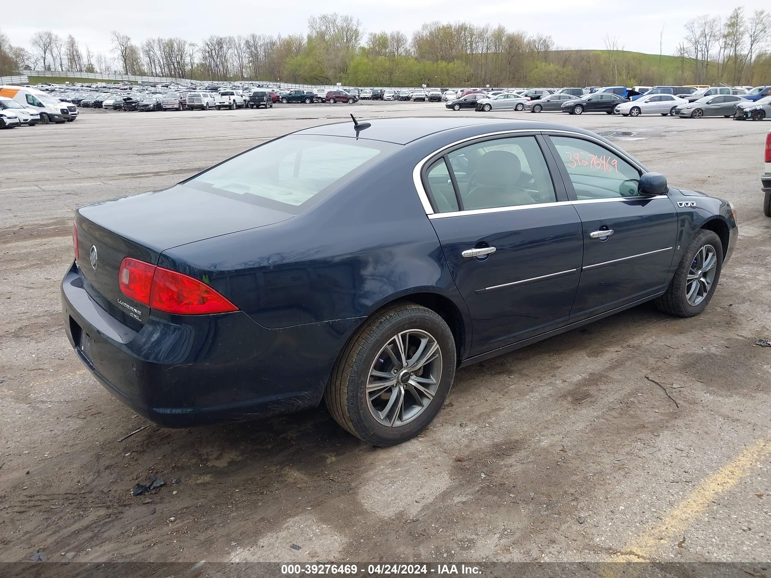 Photo 3 VIN: 1G4HD57278U204614 - BUICK LUCERNE 