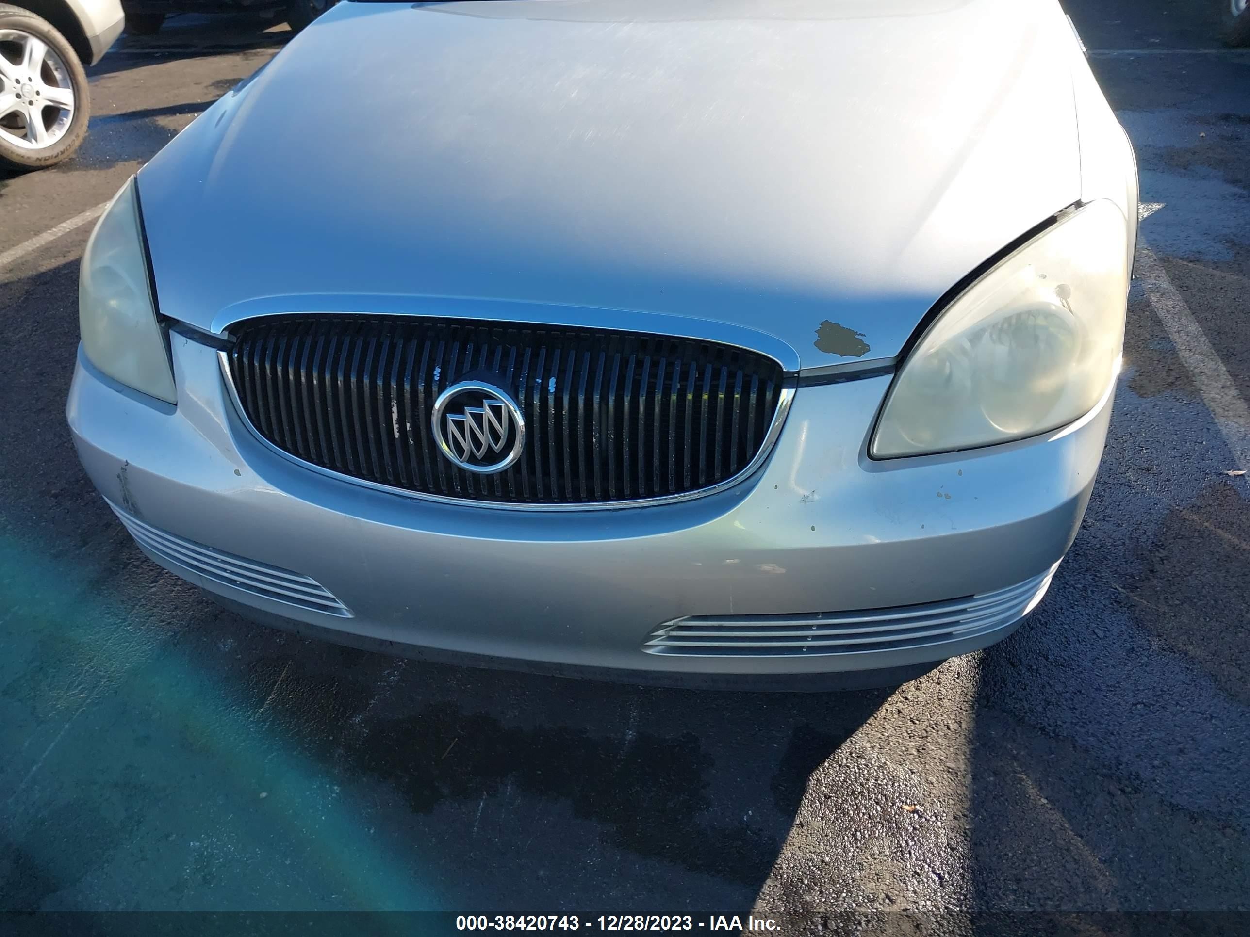 Photo 5 VIN: 1G4HD57287U195985 - BUICK LUCERNE 