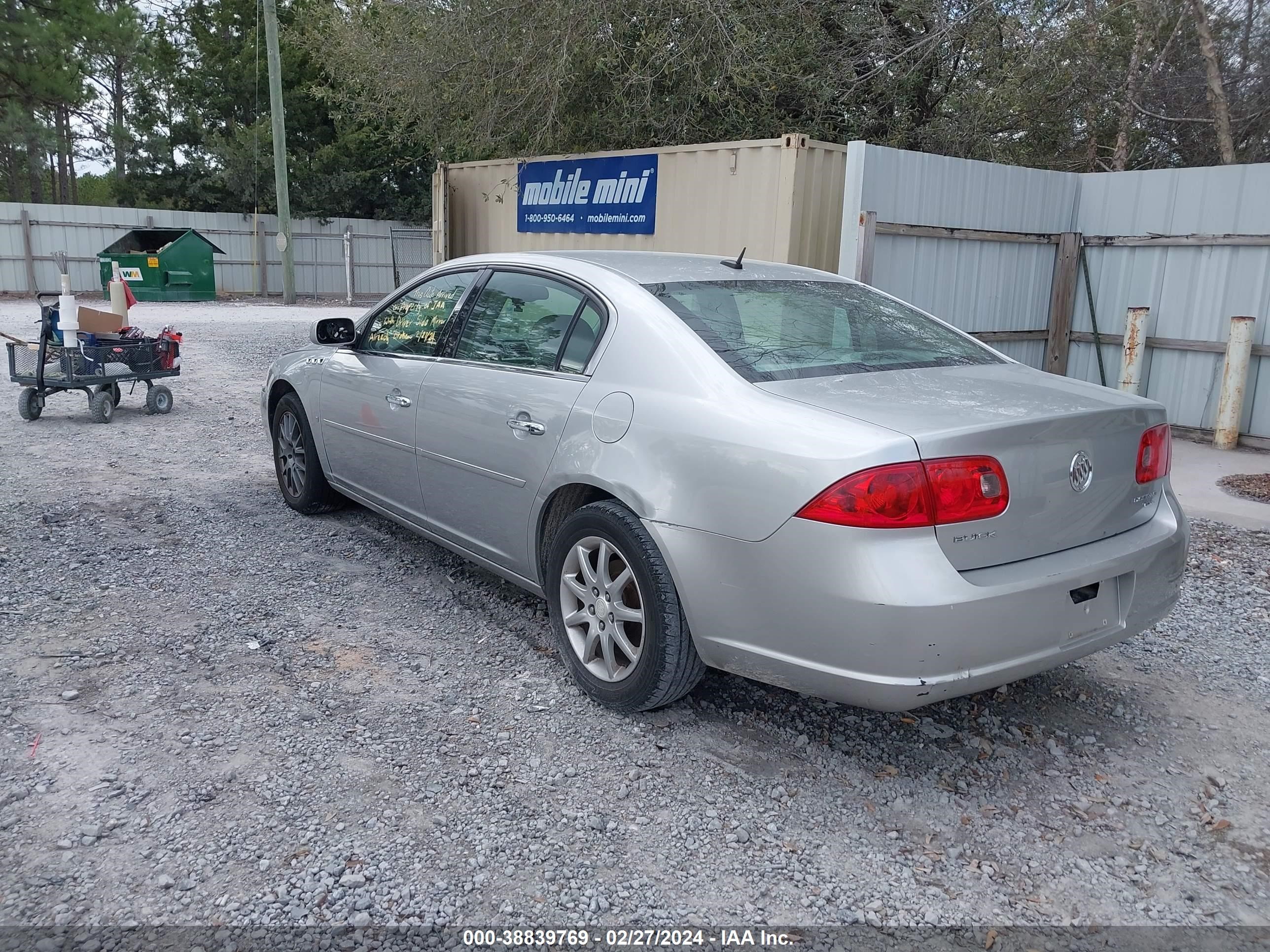 Photo 2 VIN: 1G4HD57288U123492 - BUICK LUCERNE 