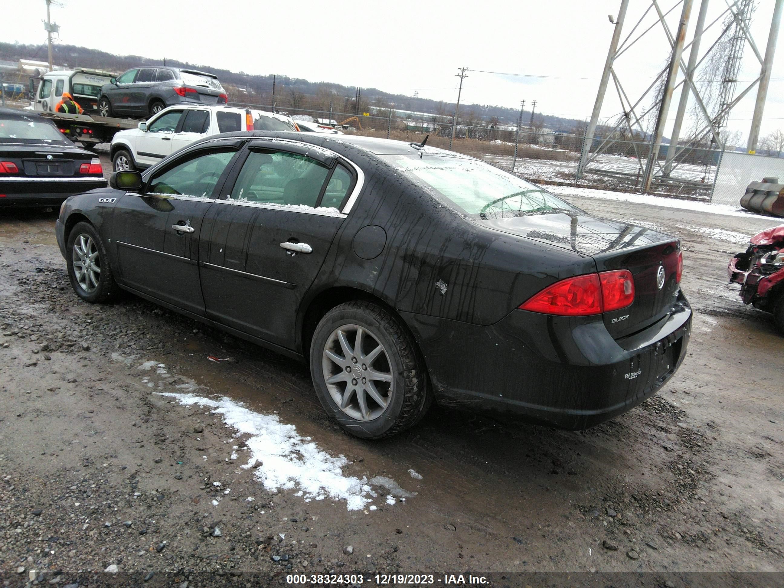 Photo 2 VIN: 1G4HD57288U146660 - BUICK LUCERNE 