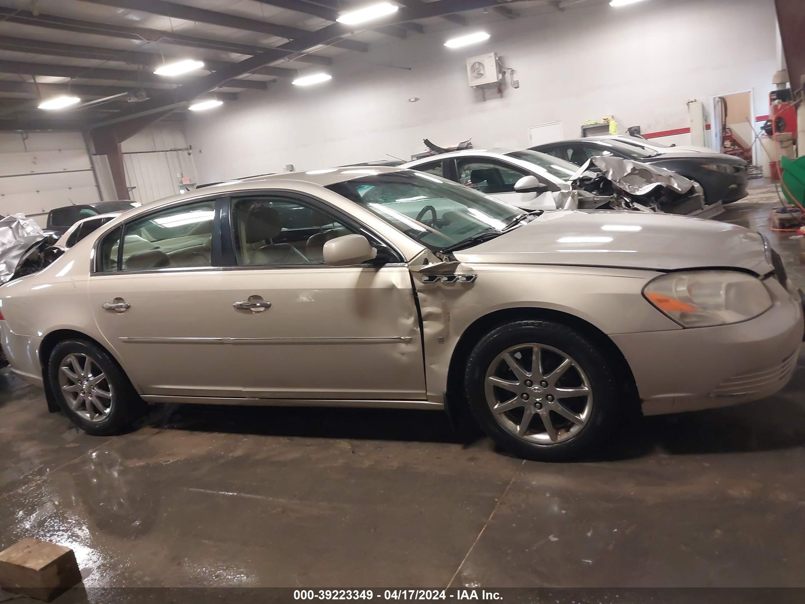 Photo 12 VIN: 1G4HD57298U119015 - BUICK LUCERNE 