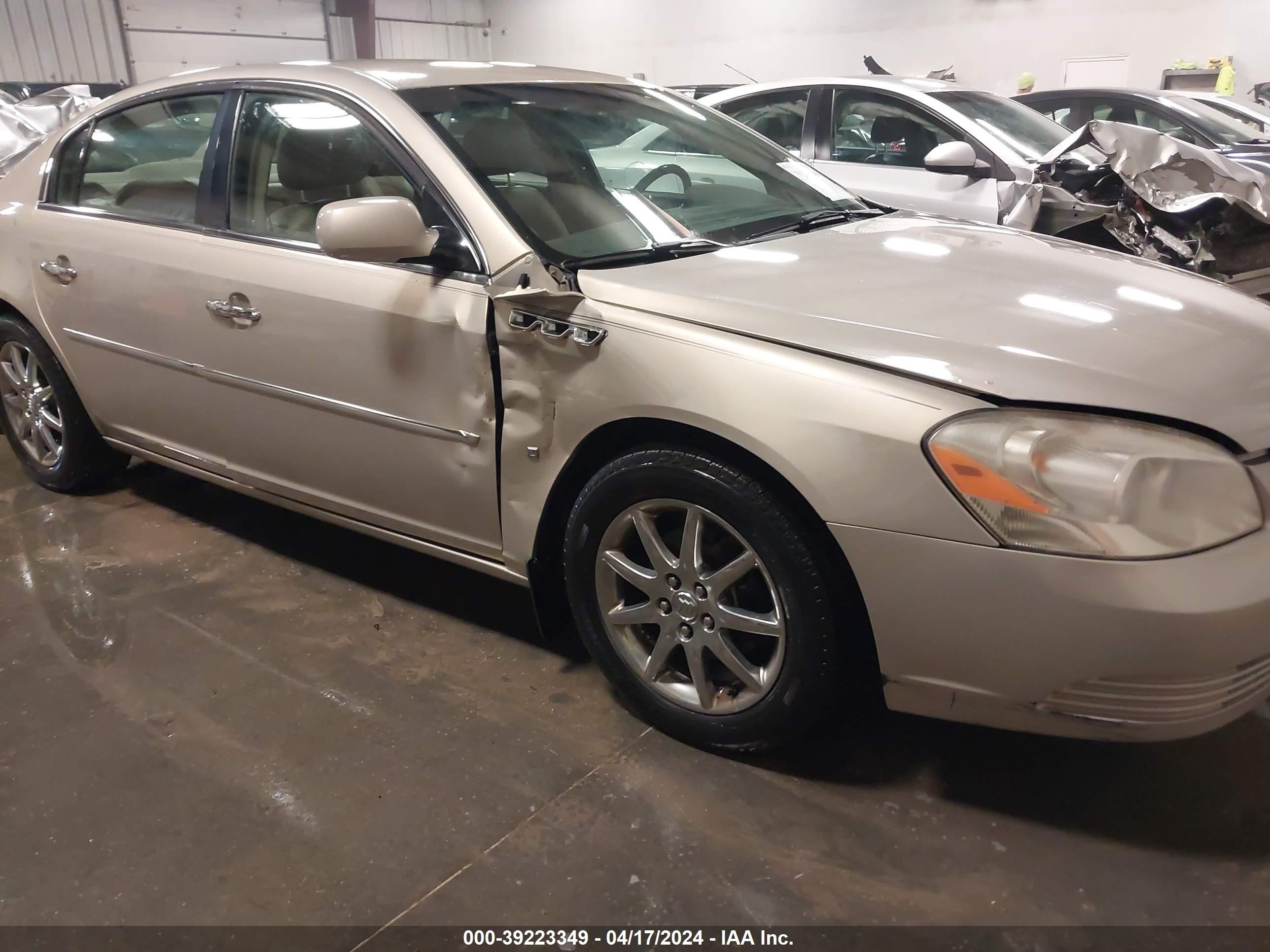 Photo 5 VIN: 1G4HD57298U119015 - BUICK LUCERNE 