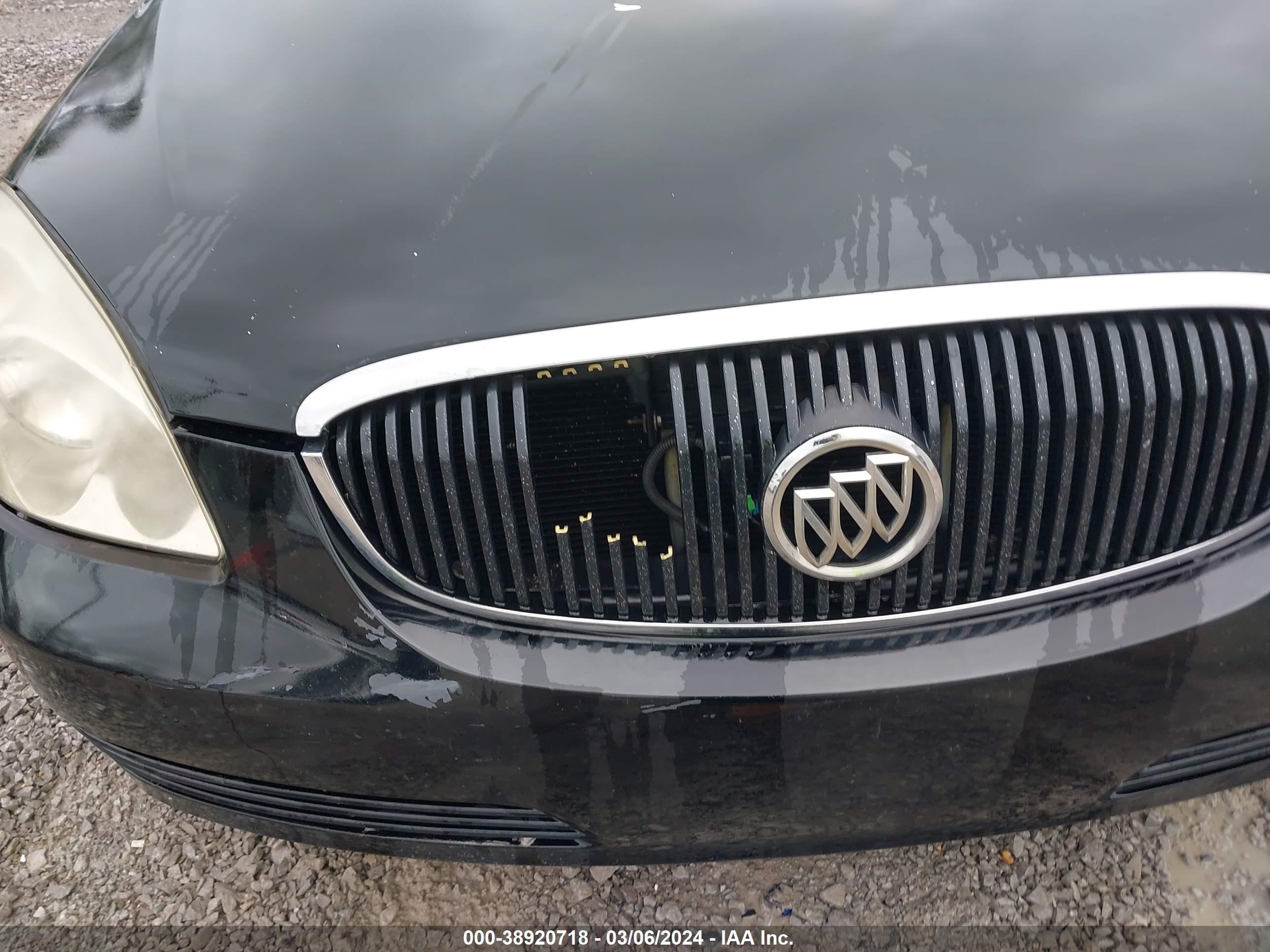 Photo 5 VIN: 1G4HD57298U122612 - BUICK LUCERNE 