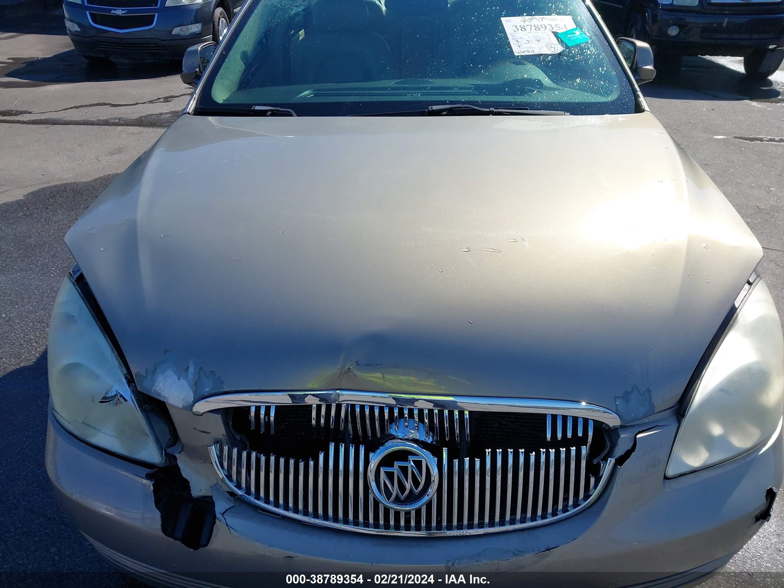 Photo 9 VIN: 1G4HD572X7U138087 - BUICK LUCERNE 