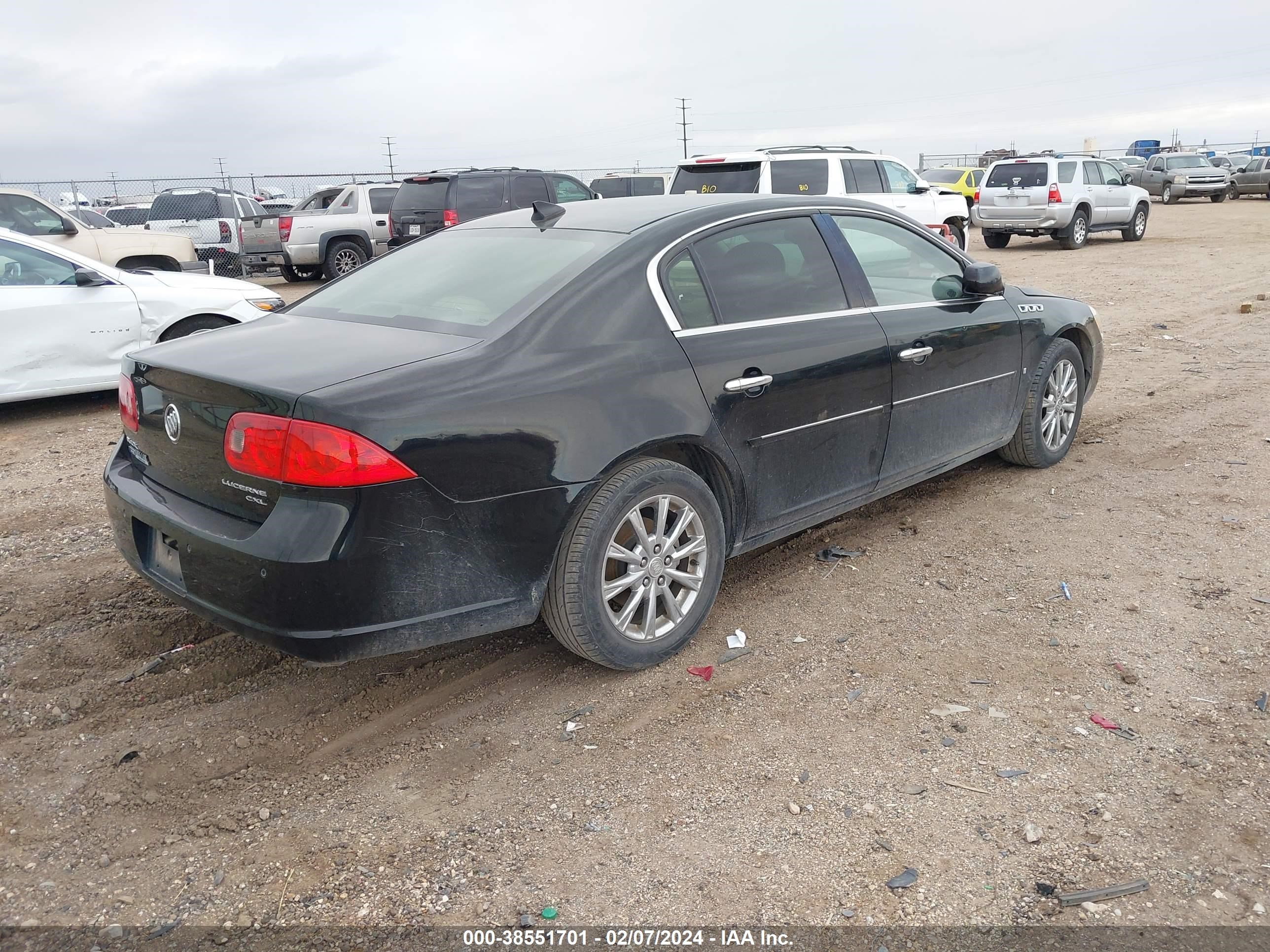 Photo 3 VIN: 1G4HD57M39U107395 - BUICK LUCERNE 