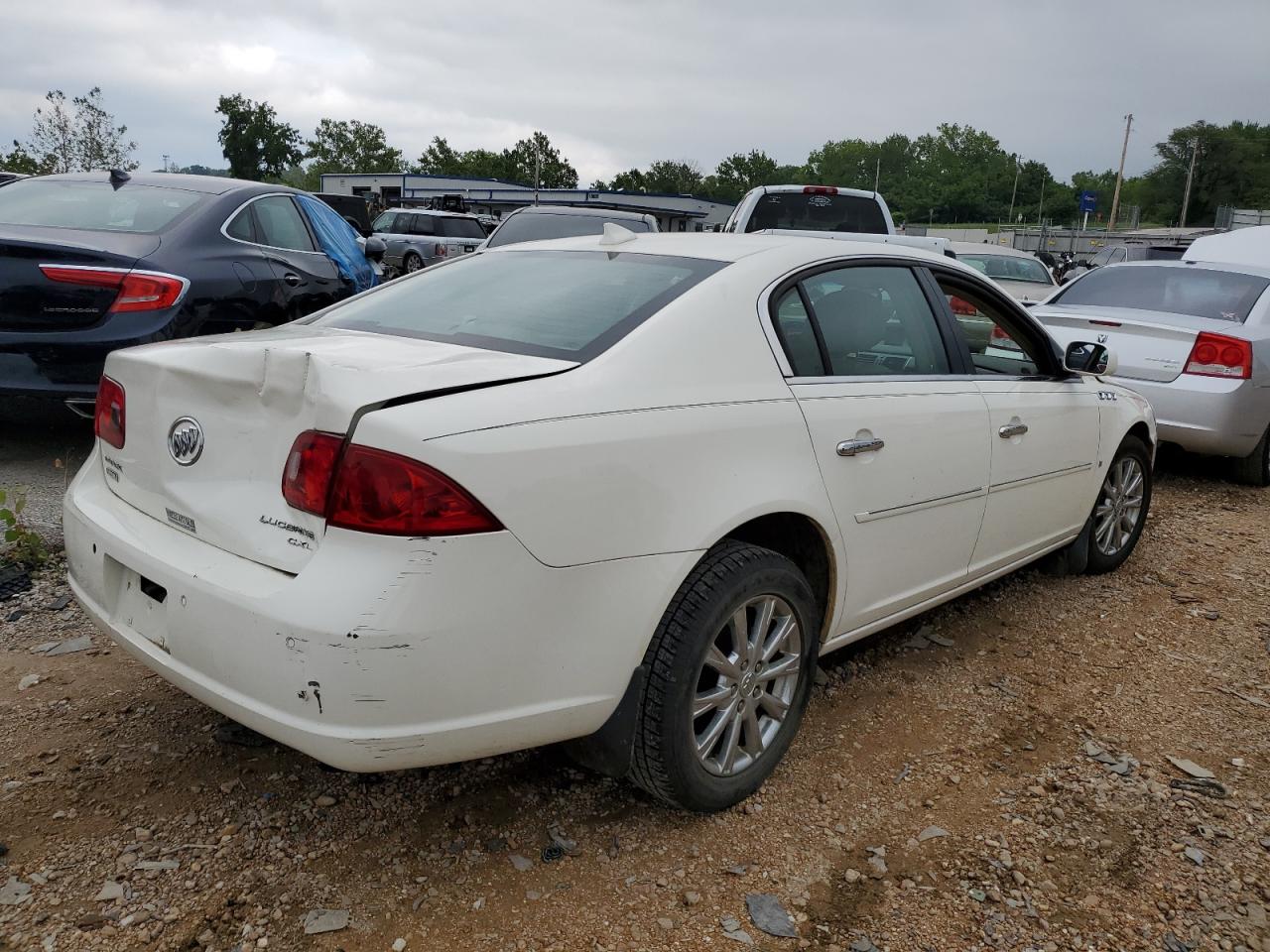 Photo 2 VIN: 1G4HD57M49U148425 - BUICK LUCERNE 