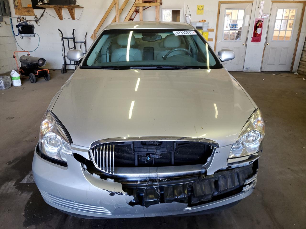 Photo 4 VIN: 1G4HD57M59U125011 - BUICK LUCERNE 