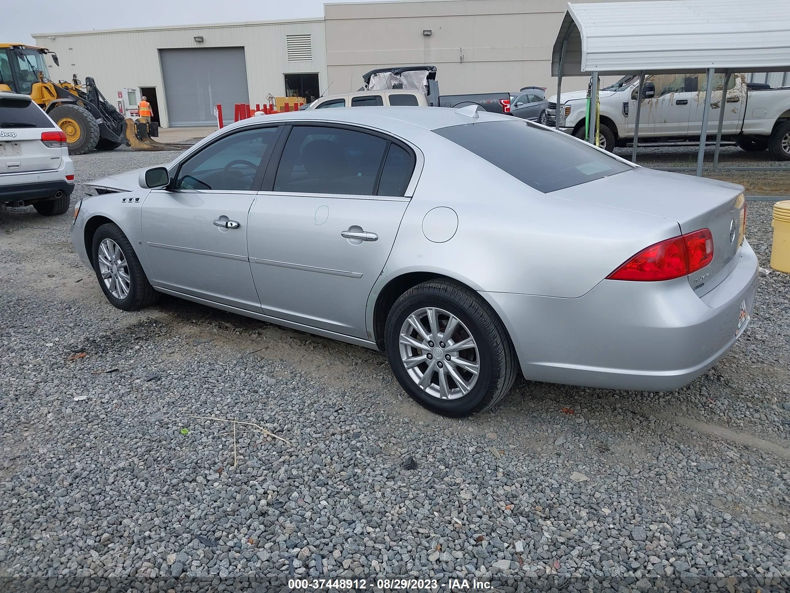 Photo 2 VIN: 1G4HD57M79U123292 - BUICK LUCERNE 