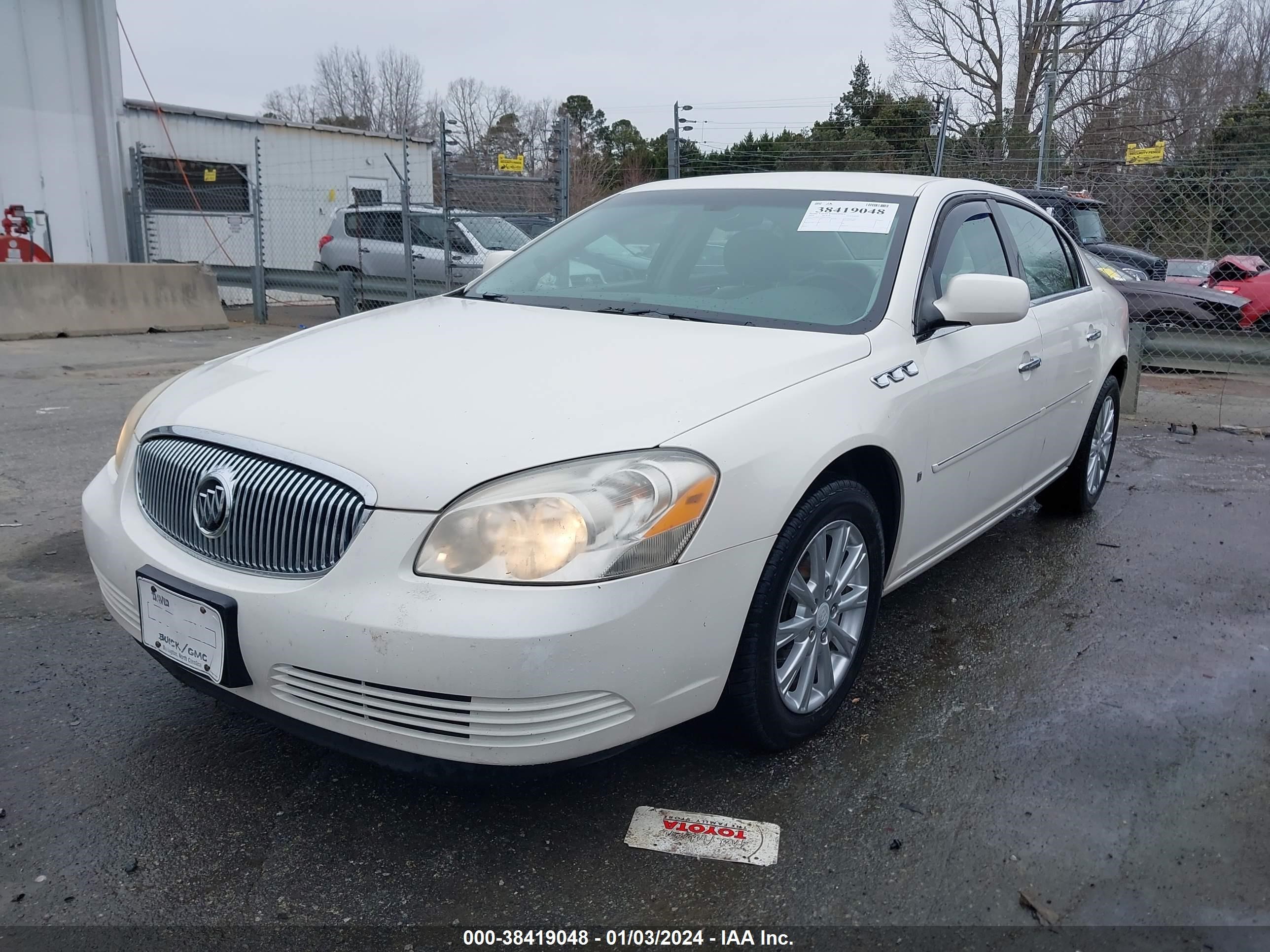 Photo 1 VIN: 1G4HD57M99U103447 - BUICK LUCERNE 