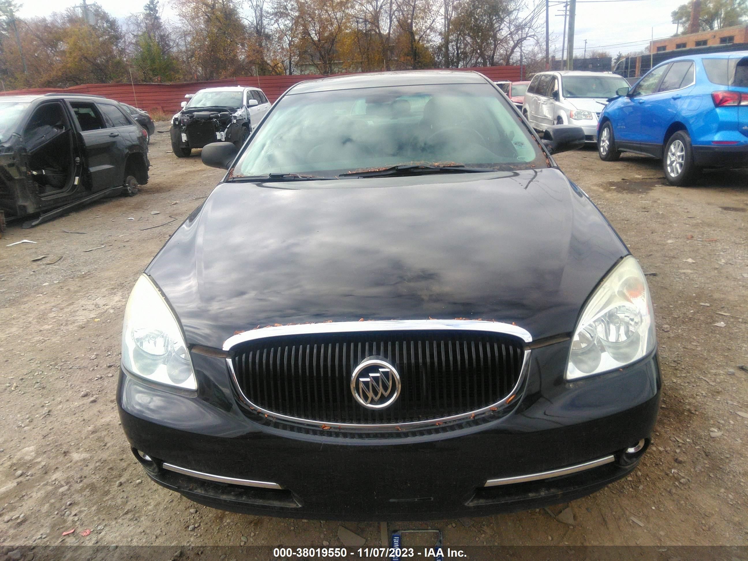 Photo 5 VIN: 1G4HE57Y26U125611 - BUICK LUCERNE 