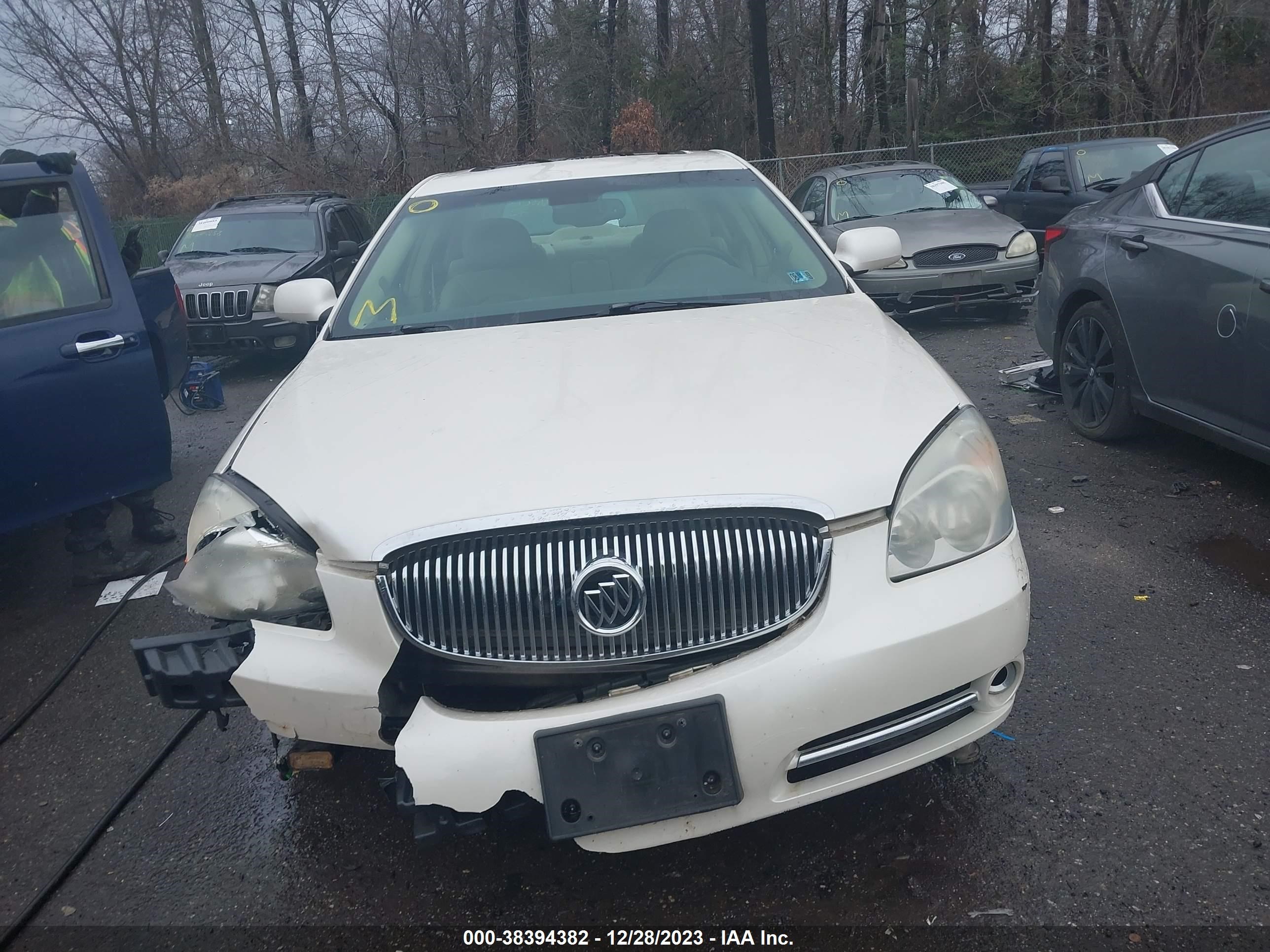 Photo 11 VIN: 1G4HE57Y47U212895 - BUICK LUCERNE 