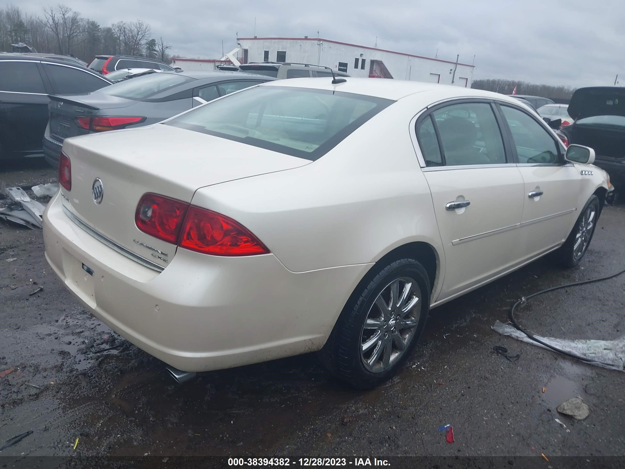 Photo 3 VIN: 1G4HE57Y47U212895 - BUICK LUCERNE 