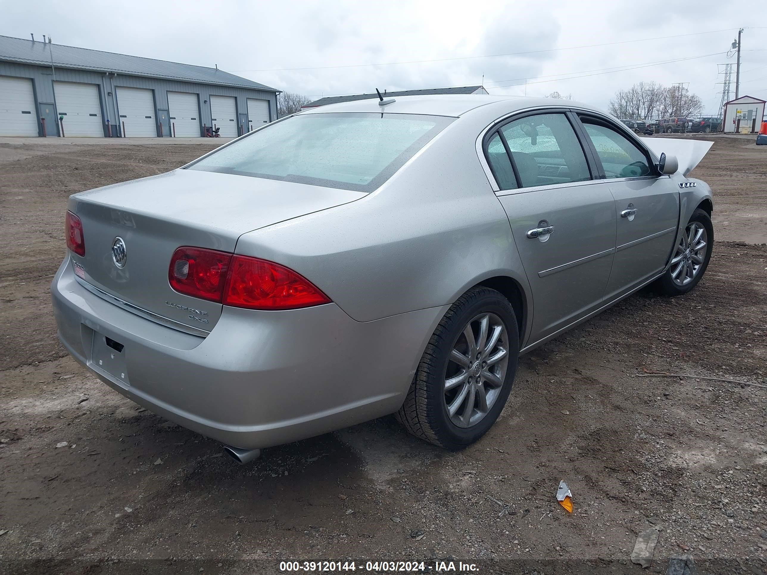 Photo 3 VIN: 1G4HE57Y56U127711 - BUICK LUCERNE 