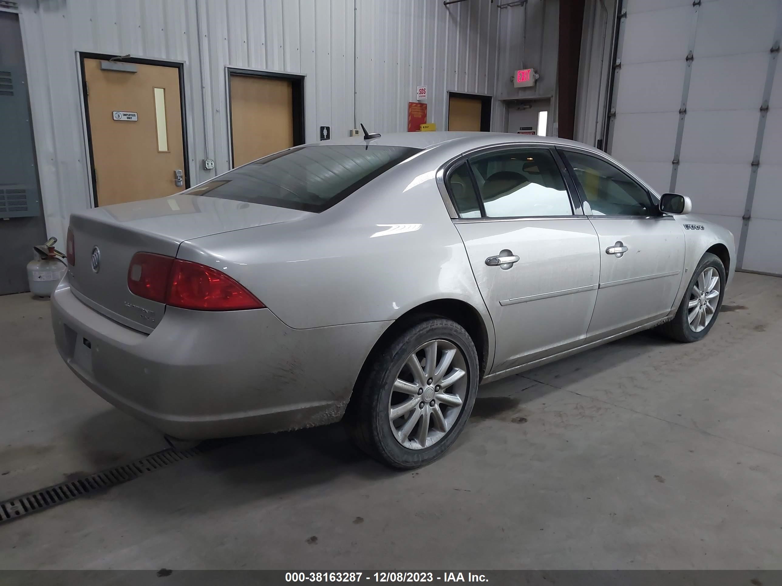 Photo 3 VIN: 1G4HE57Y97U130225 - BUICK LUCERNE 