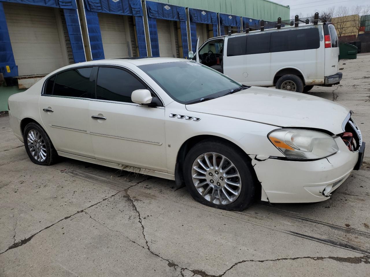 Photo 3 VIN: 1G4HF57938U210045 - BUICK LUCERNE 