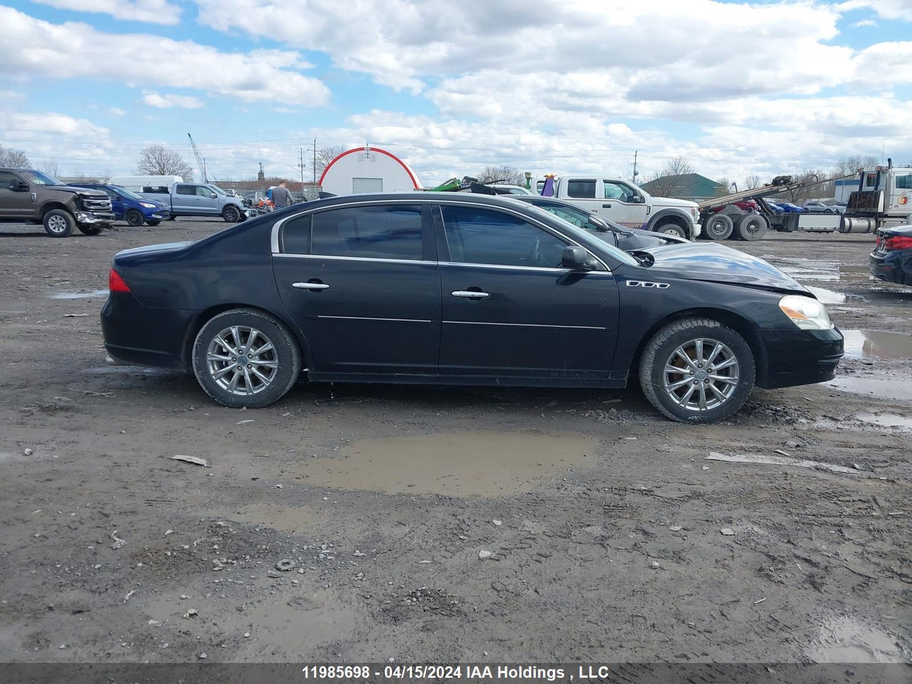 Photo 12 VIN: 1G4HJ5EM2BU117532 - BUICK LUCERNE 