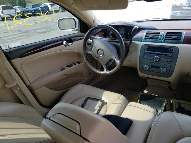 Photo 8 VIN: 1G4HJ5EM2BU144939 - BUICK LUCERNE CX 