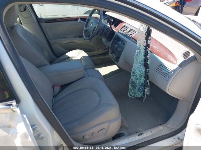 Photo 4 VIN: 1G4HJ5EM3BU140818 - BUICK LUCERNE 