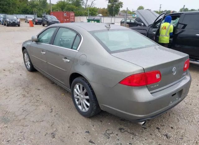 Photo 2 VIN: 1G4HK5ES8BU118065 - BUICK LUCERNE 