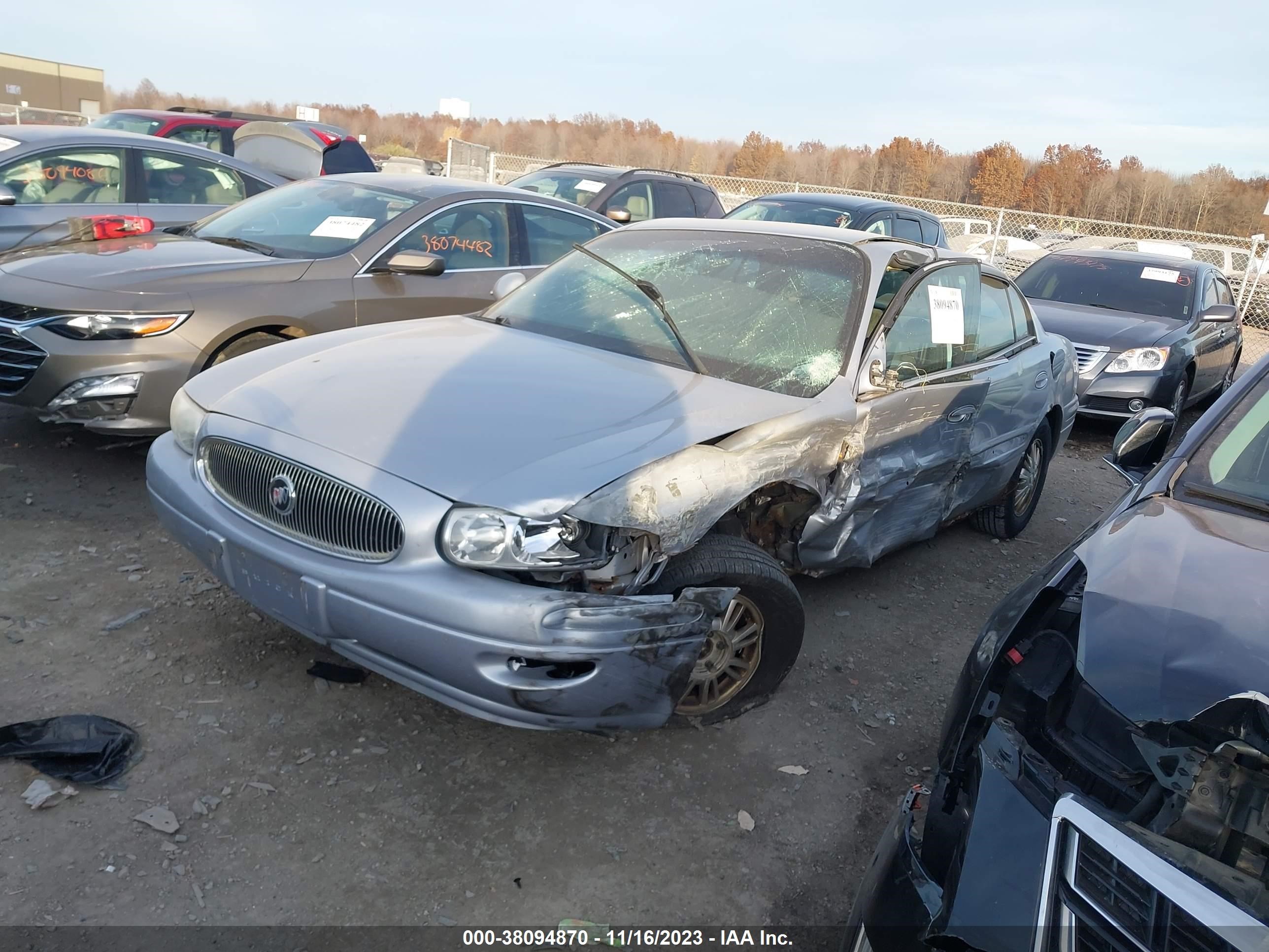 Photo 1 VIN: 1G4HP52K05U125926 - BUICK LESABRE 