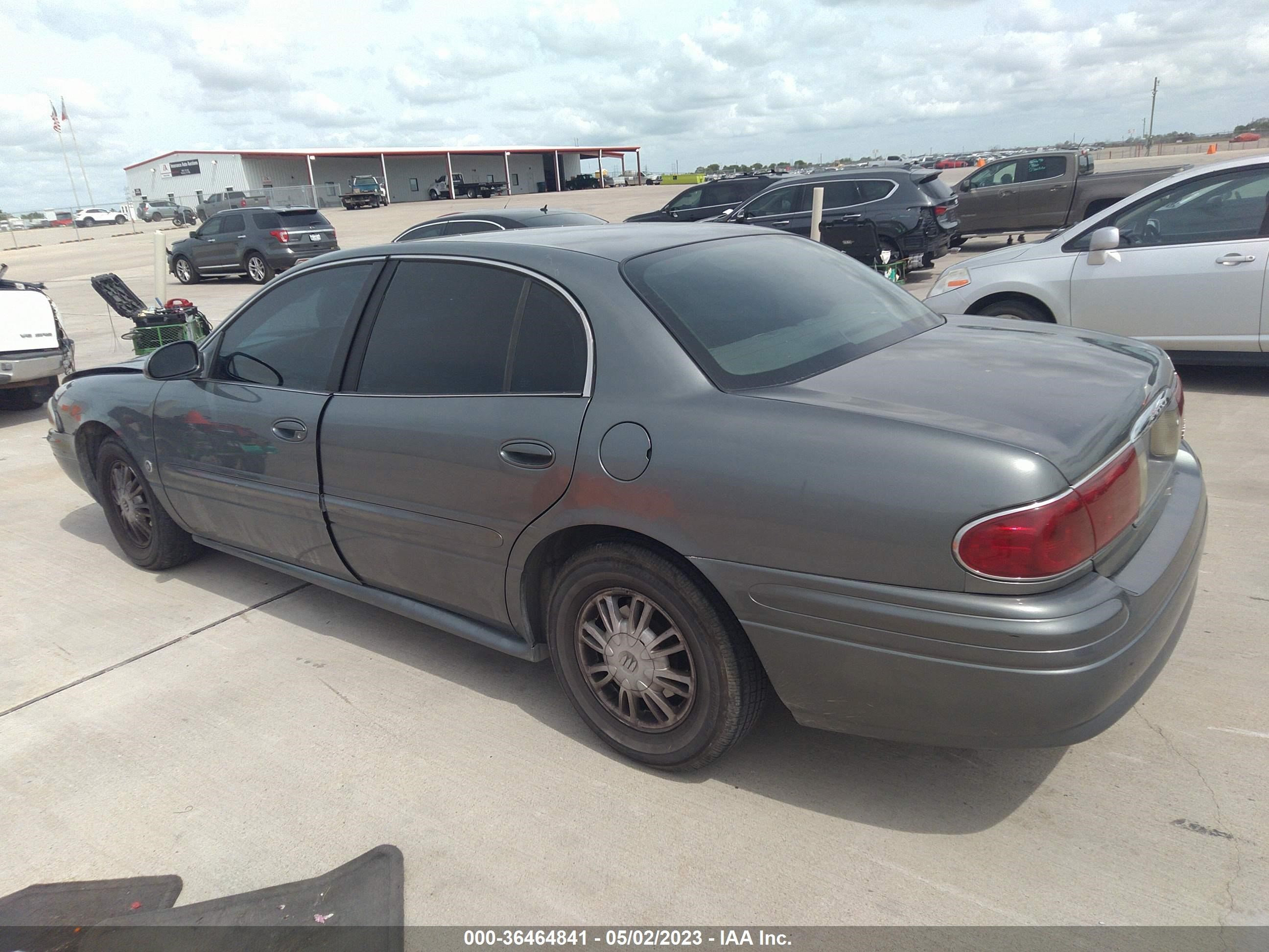 Photo 2 VIN: 1G4HP52K05U152205 - BUICK LESABRE 