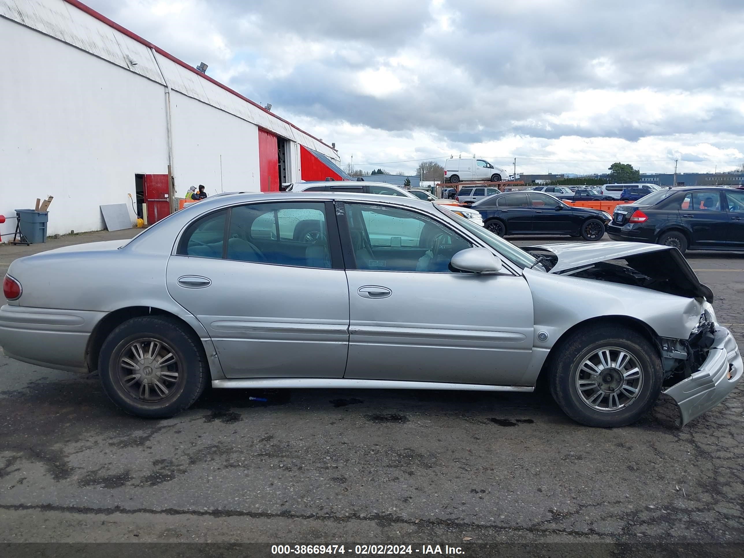 Photo 11 VIN: 1G4HP52K05U153600 - BUICK LESABRE 