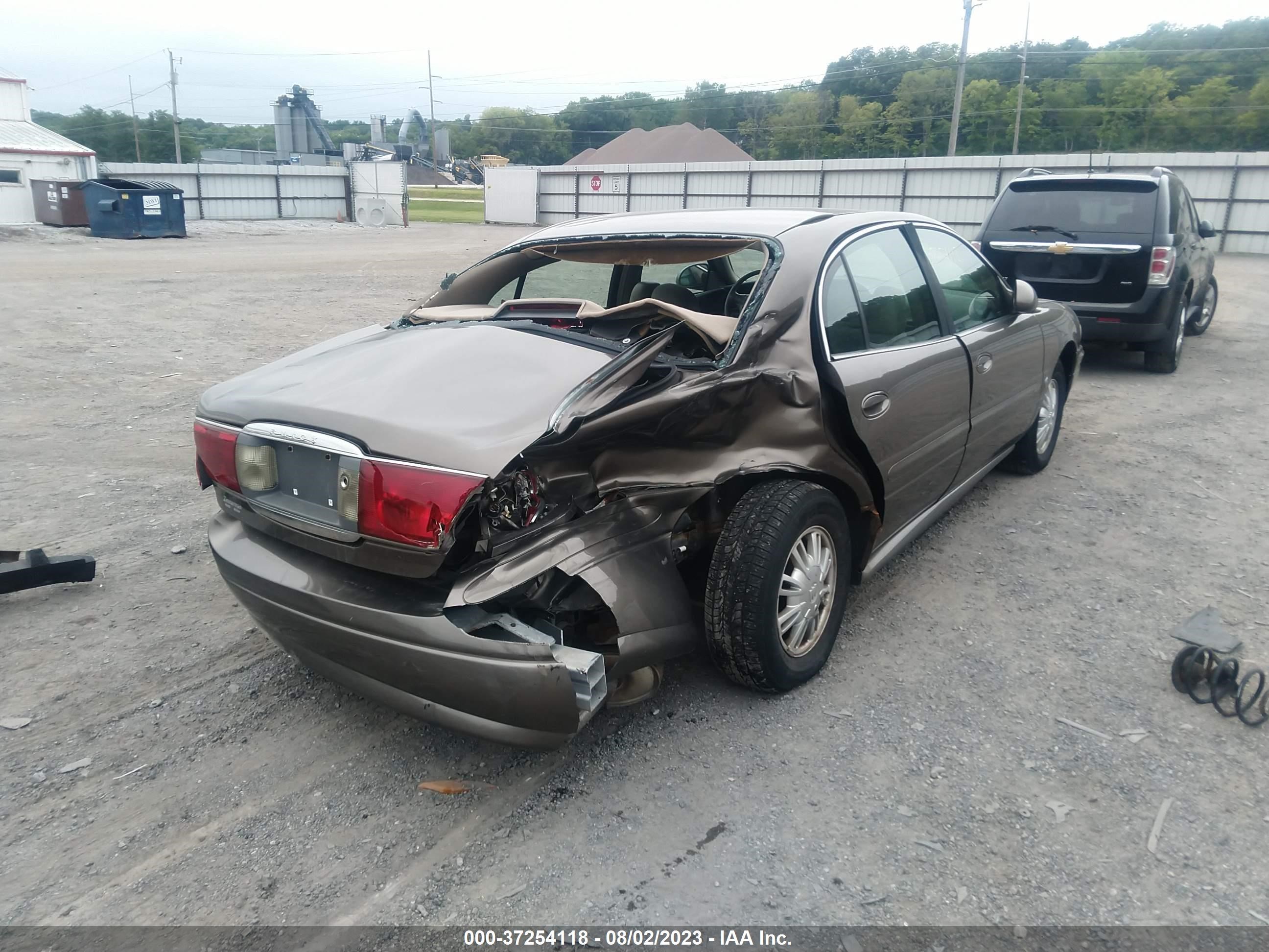 Photo 3 VIN: 1G4HP52K13U225370 - BUICK LESABRE 