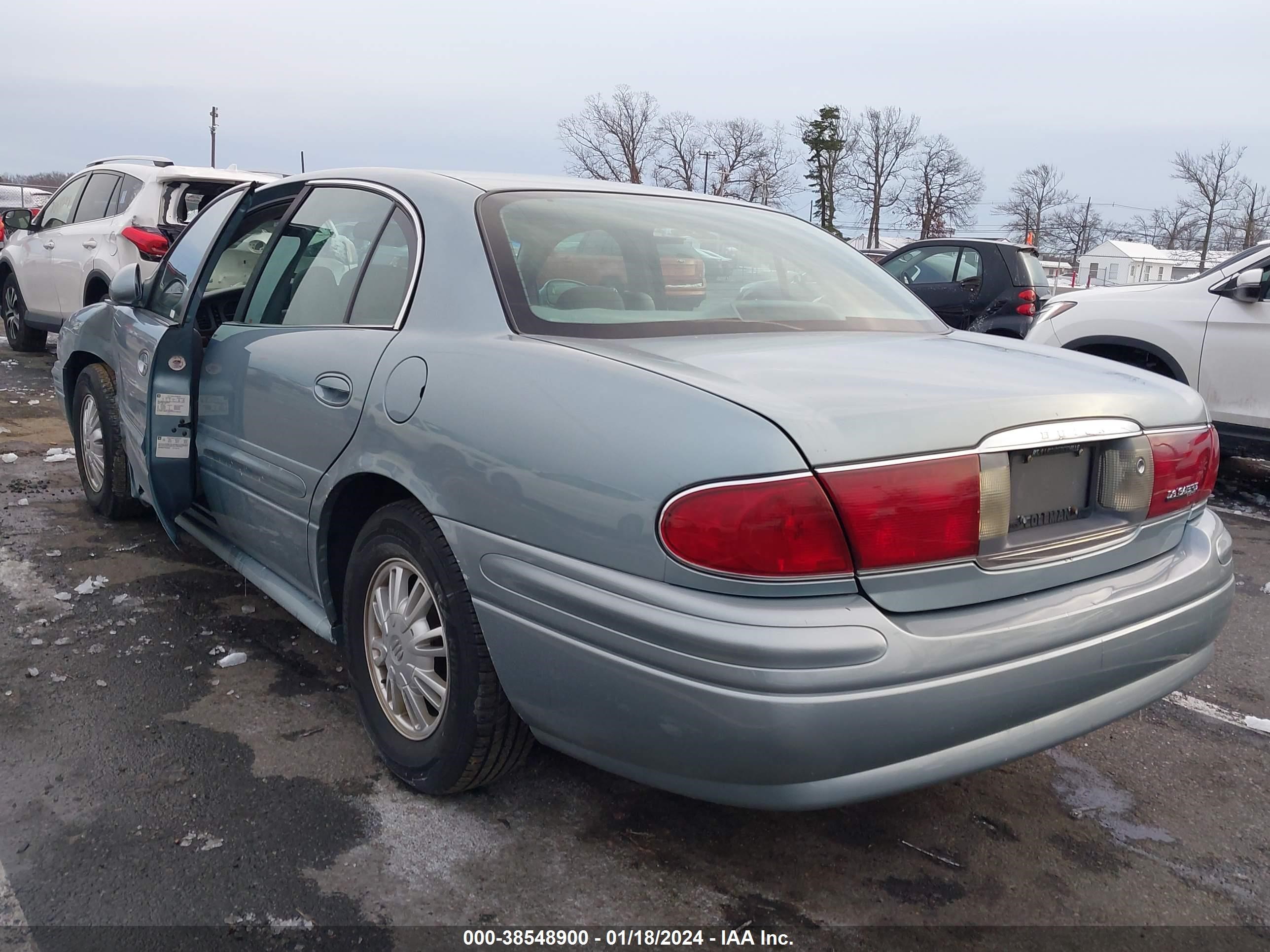 Photo 2 VIN: 1G4HP52K13U235350 - BUICK LESABRE 