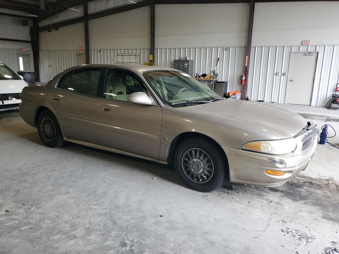 Photo 3 VIN: 1G4HP52K14U215925 - BUICK LESABRE 