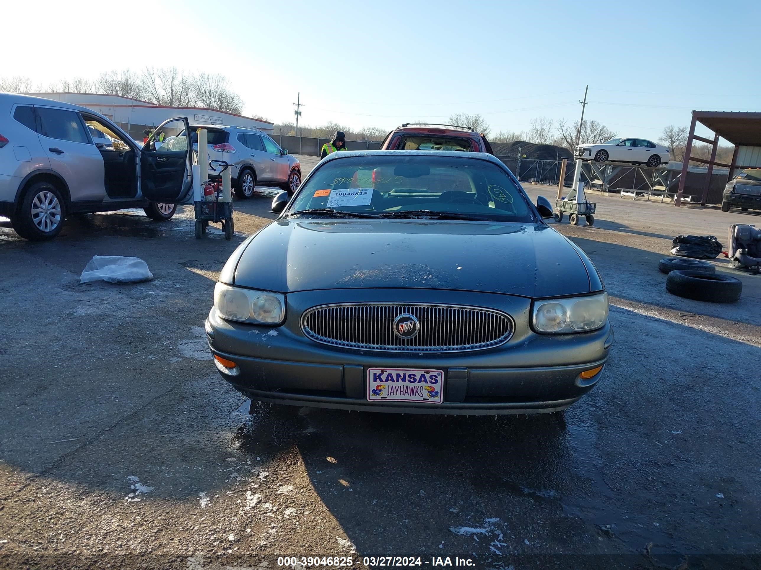 Photo 12 VIN: 1G4HP52K25U284382 - BUICK LESABRE 