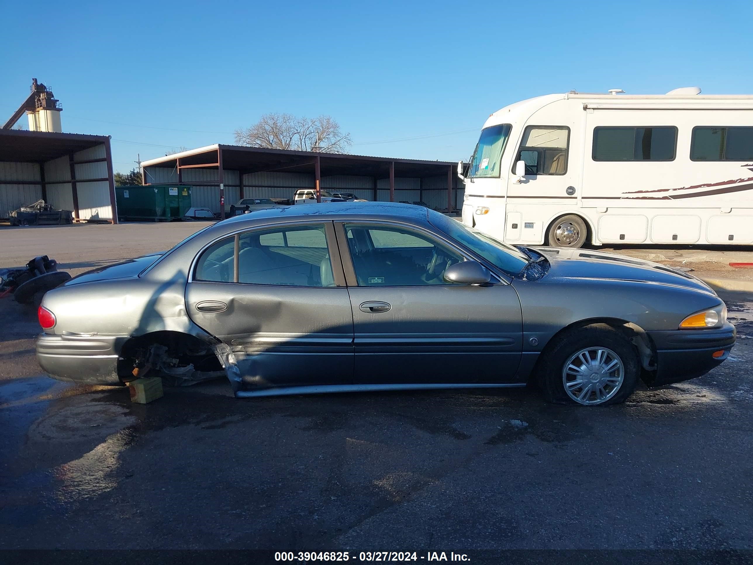 Photo 13 VIN: 1G4HP52K25U284382 - BUICK LESABRE 